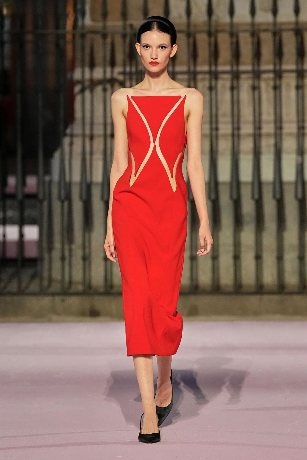 Carolina Herrera Spring Summer 2026 Madrid Runway Magazine (50)