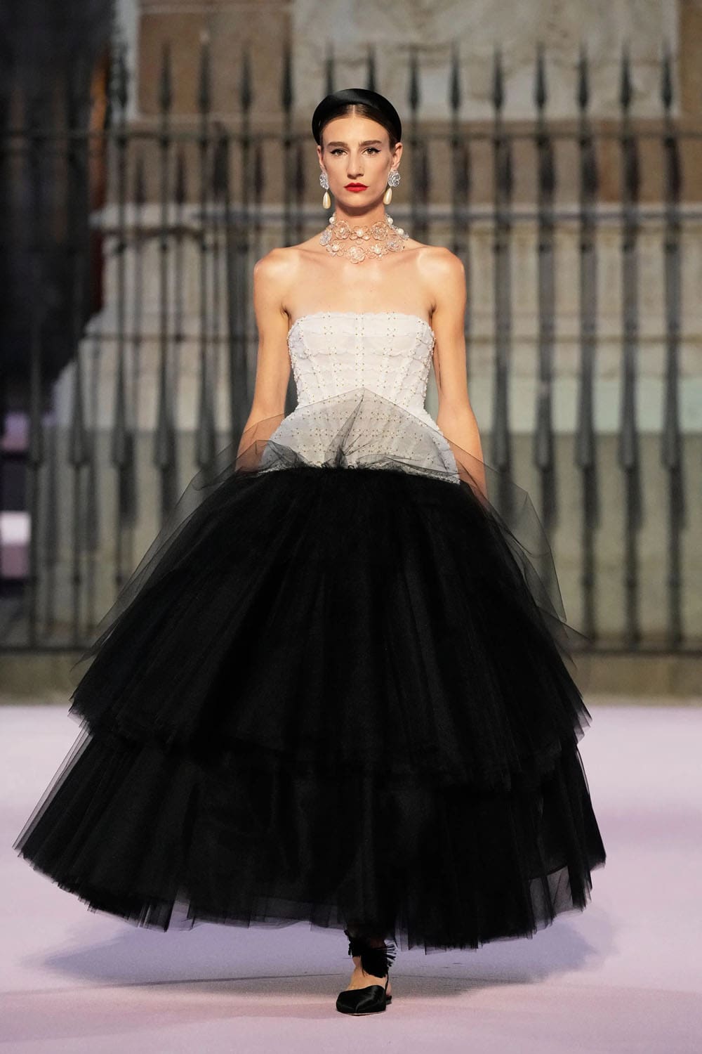 Carolina Herrera Spring Summer 2026 Madrid Runway Magazine (8)