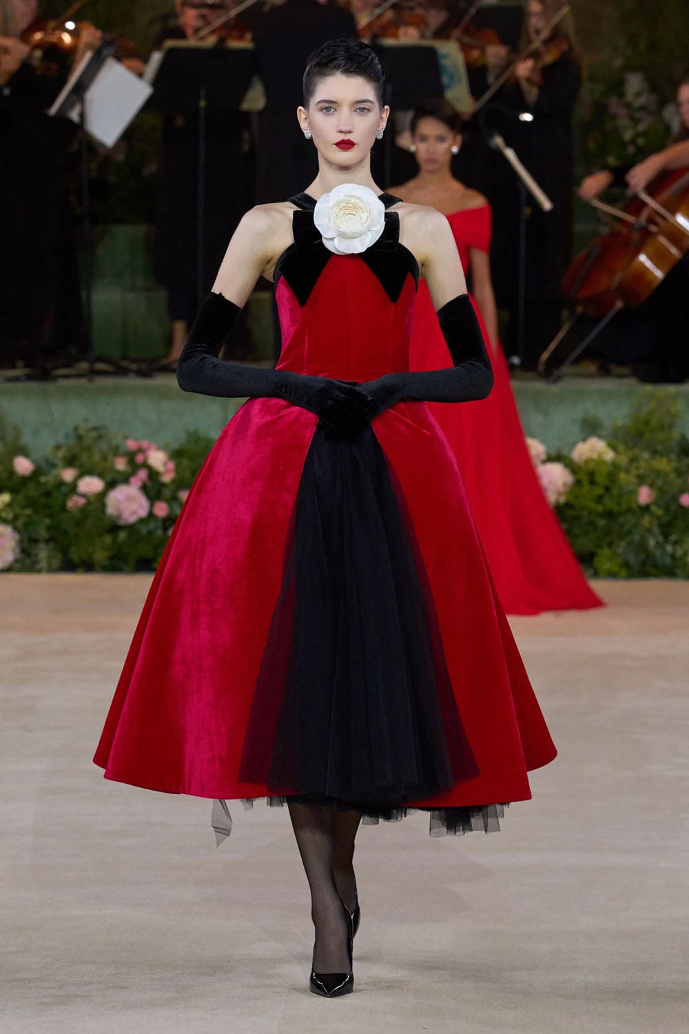 Richard Quinn Spring Summer 2026 London Runway Magazine (25)