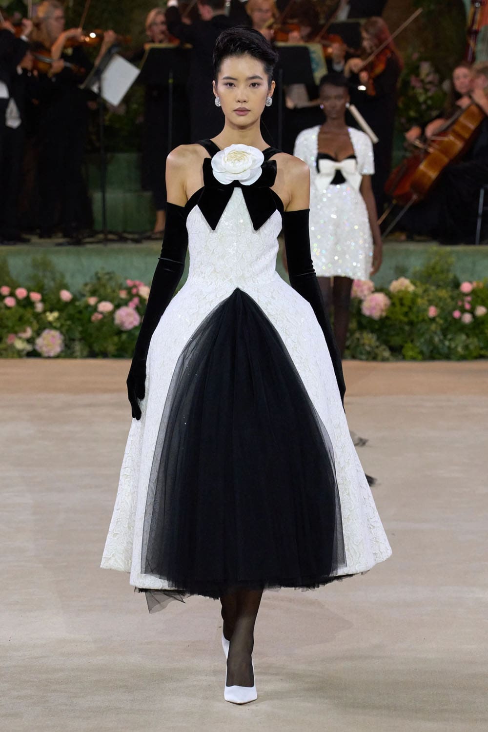 Richard Quinn Spring Summer 2026 London Runway Magazine (45)