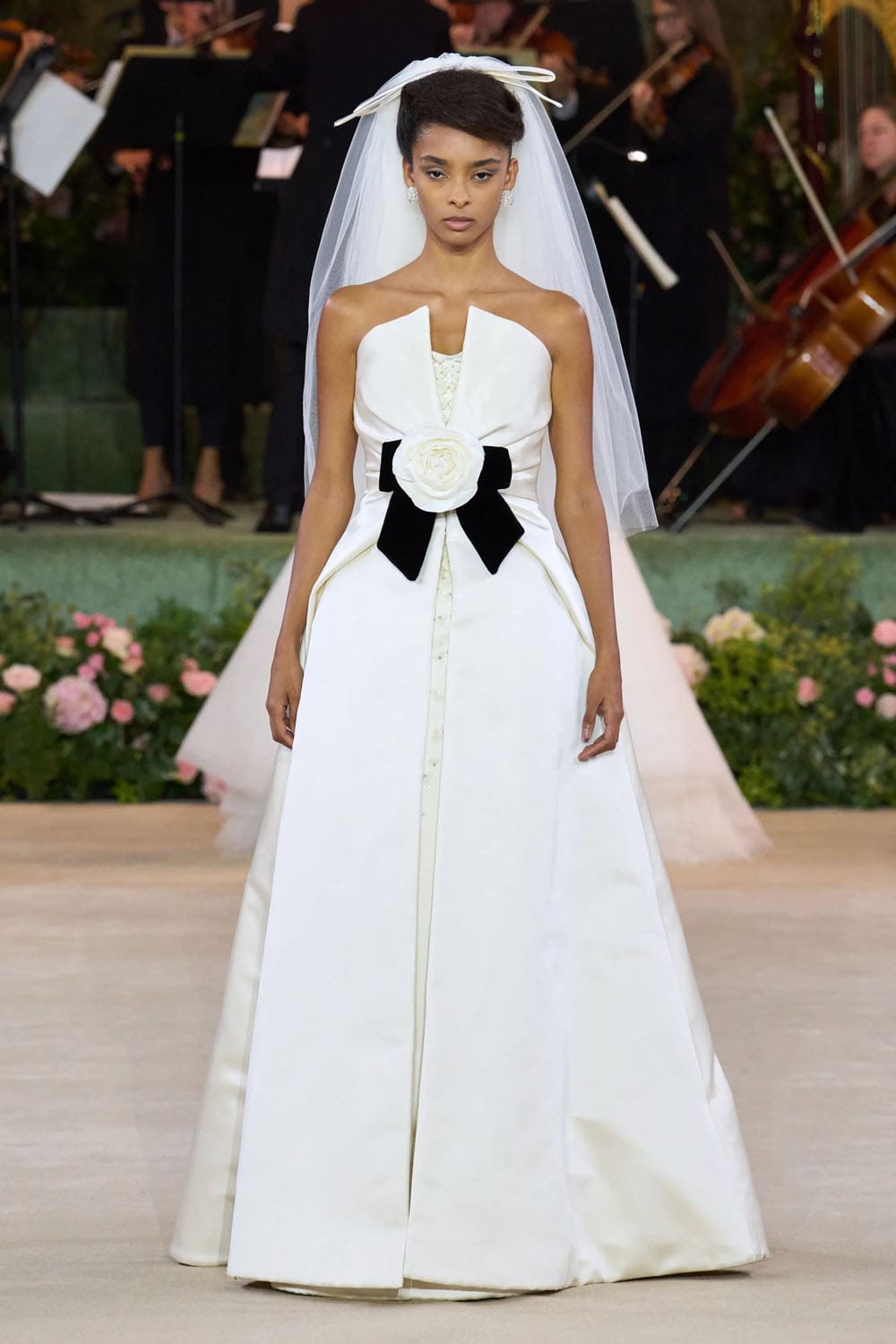 Richard Quinn Spring Summer 2026 London Runway Magazine (54)
