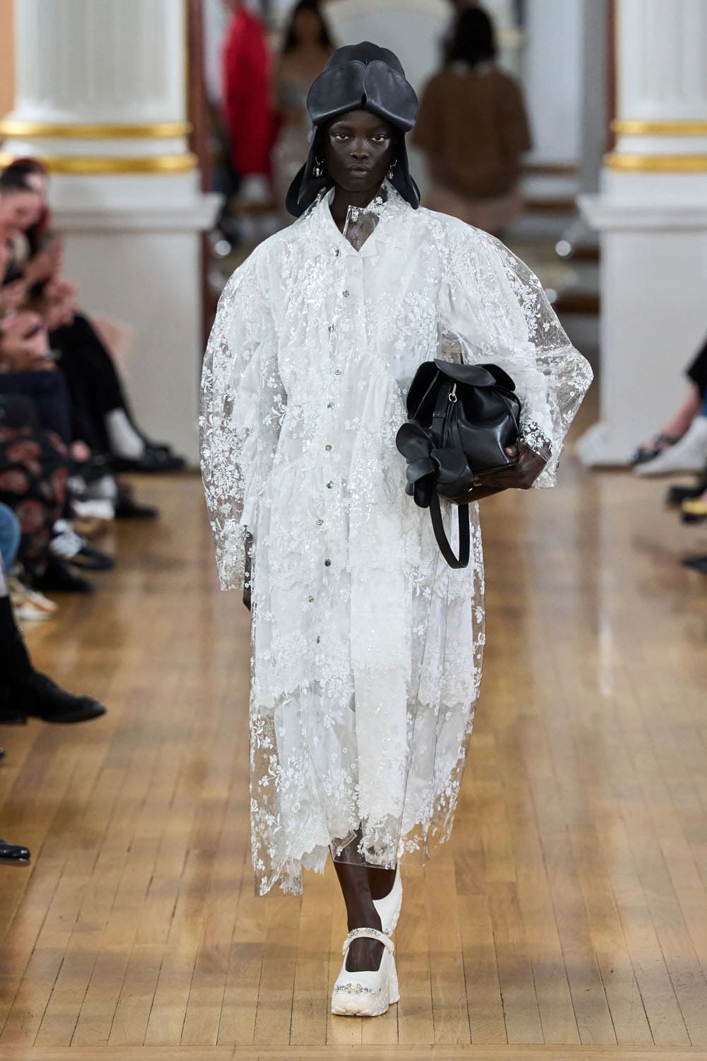 Simone Rocha Spring Summer 2026 Runway Magazine (14)