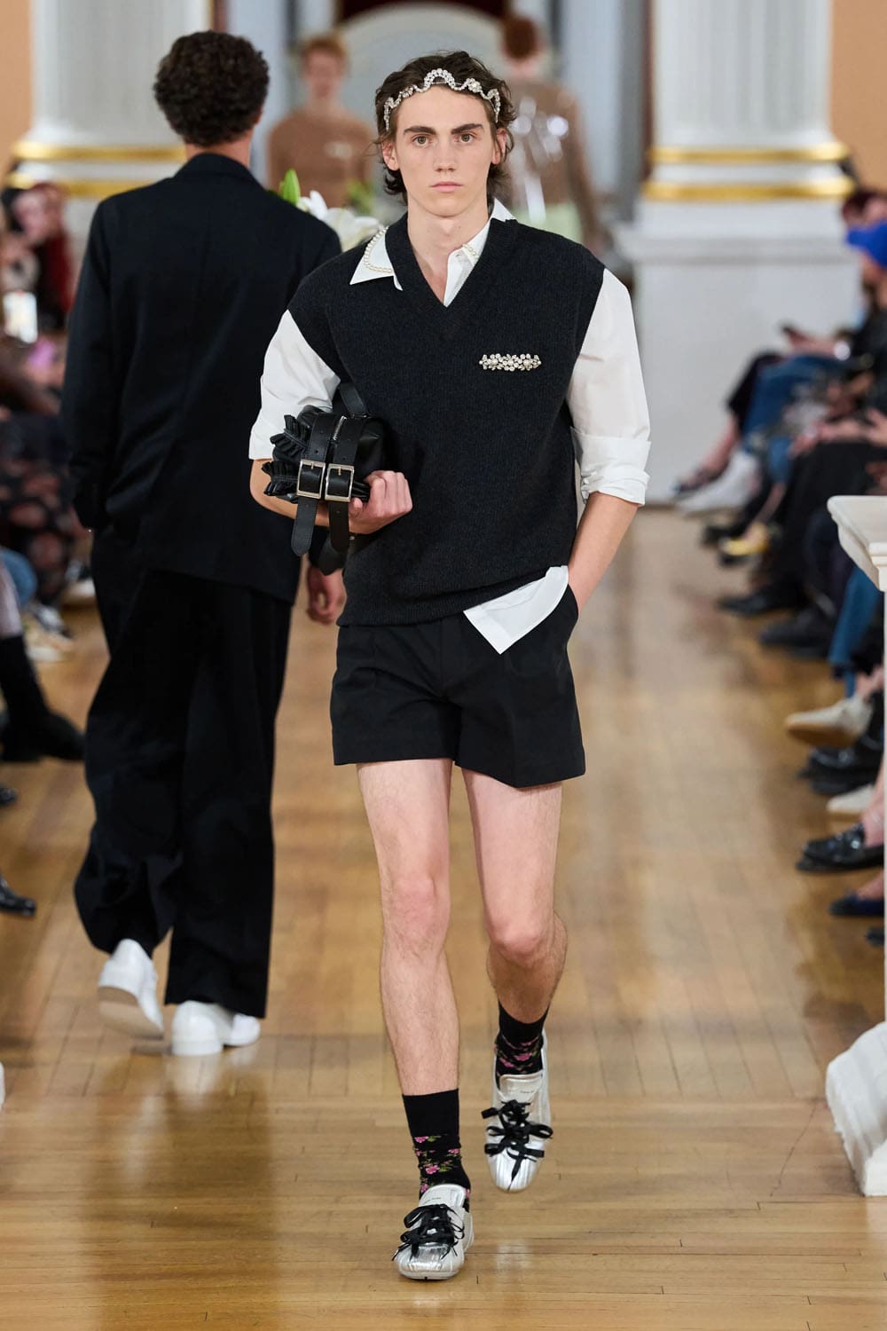 Simone Rocha Spring Summer 2026 Runway Magazine (32)