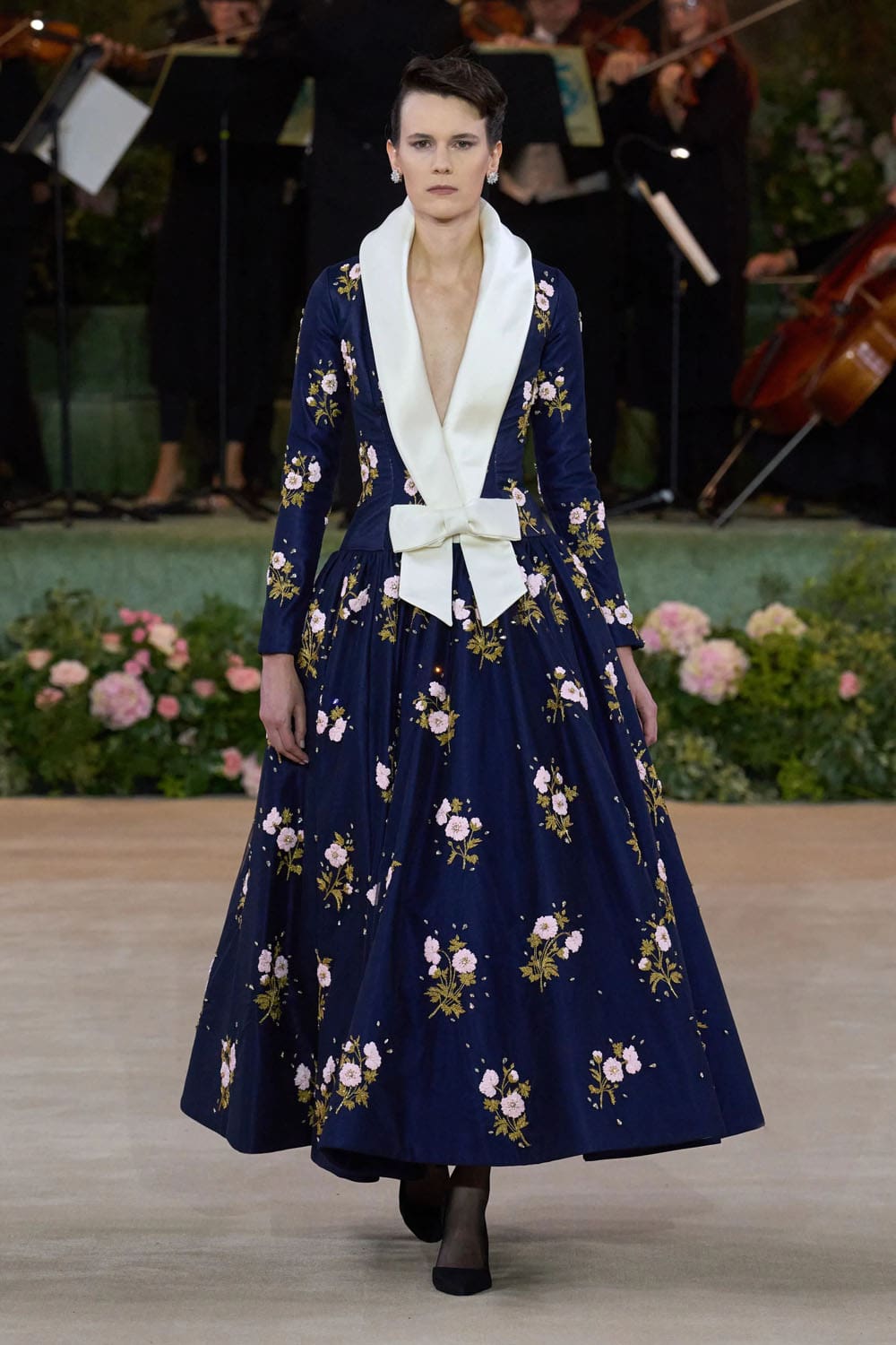Richard Quinn Spring Summer 2026 London Runway Magazine (33)