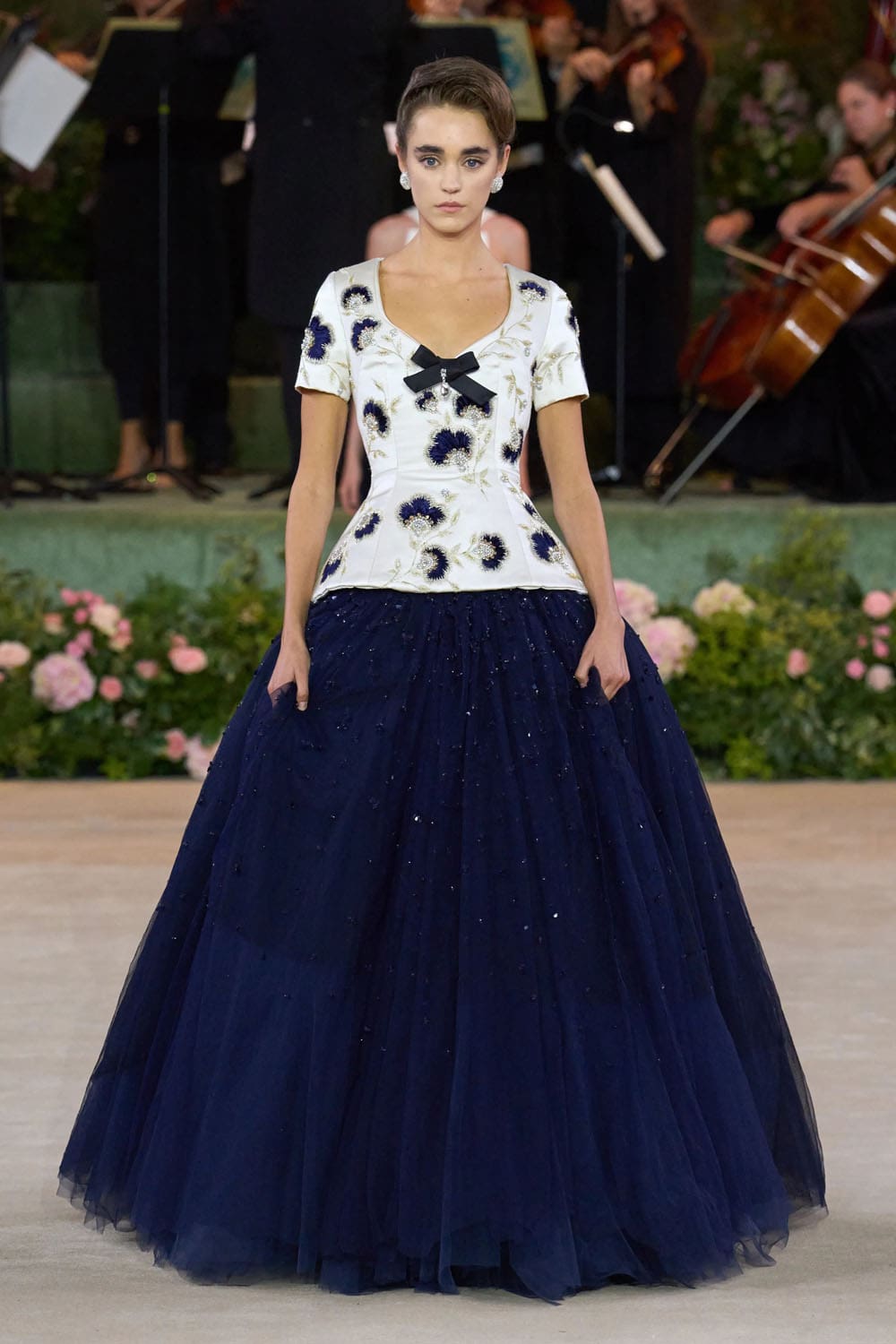 Richard Quinn Spring Summer 2026 London Runway Magazine (34)