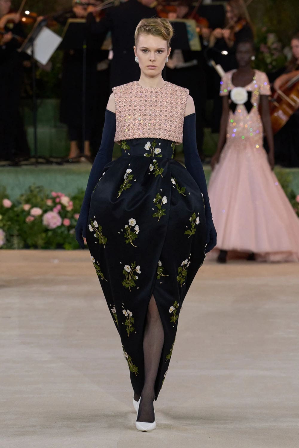 Richard Quinn Spring Summer 2026 London Runway Magazine (37)