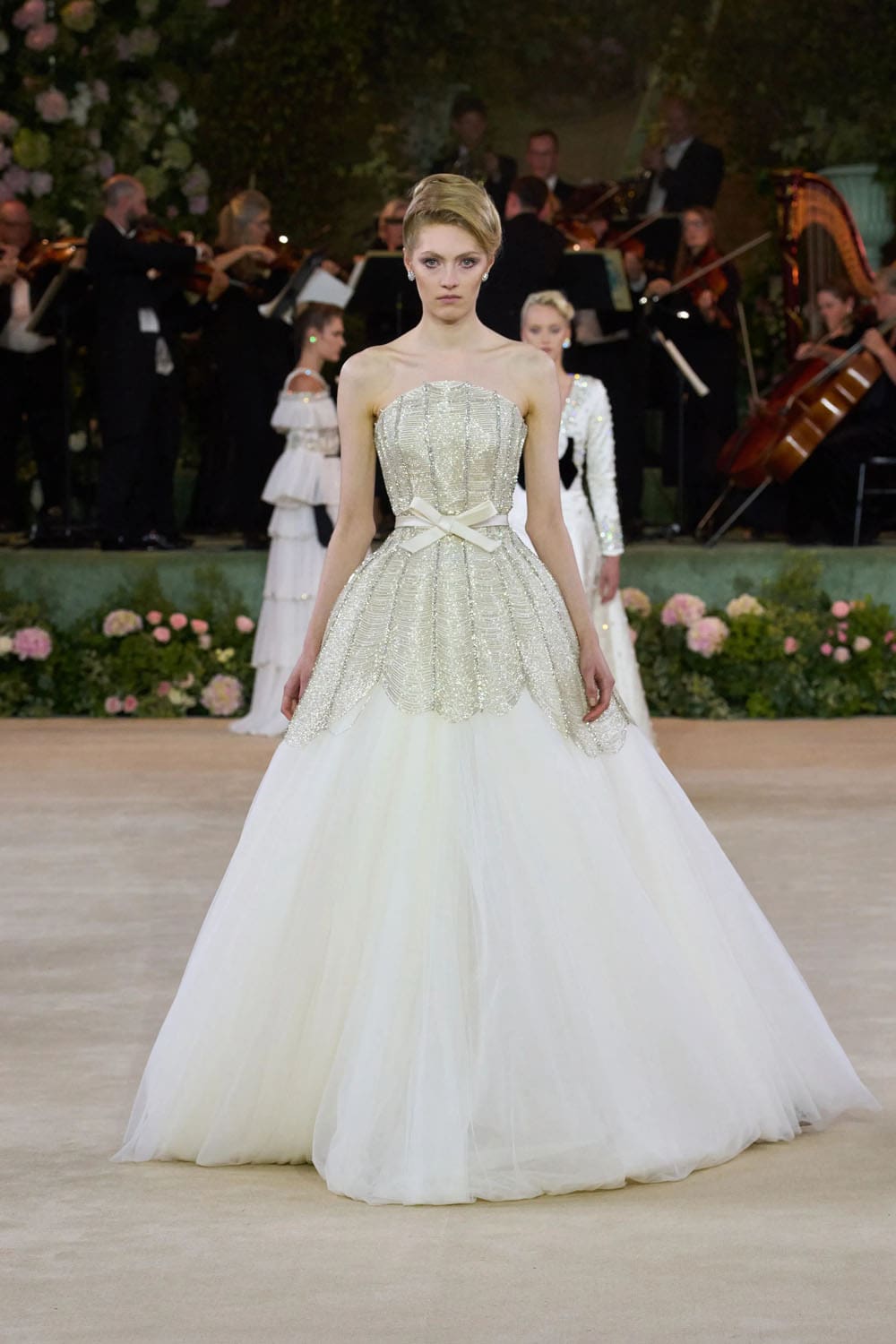 Richard Quinn Spring Summer 2026 London Runway Magazine (52)