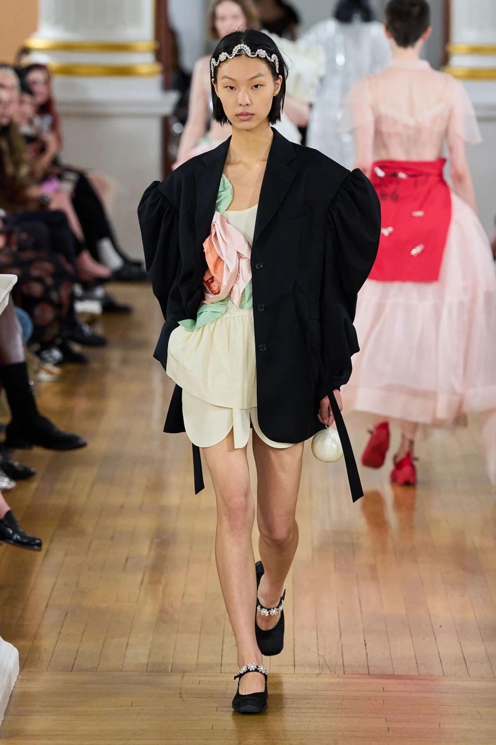 Simone Rocha Spring Summer 2026 Runway Magazine (4)