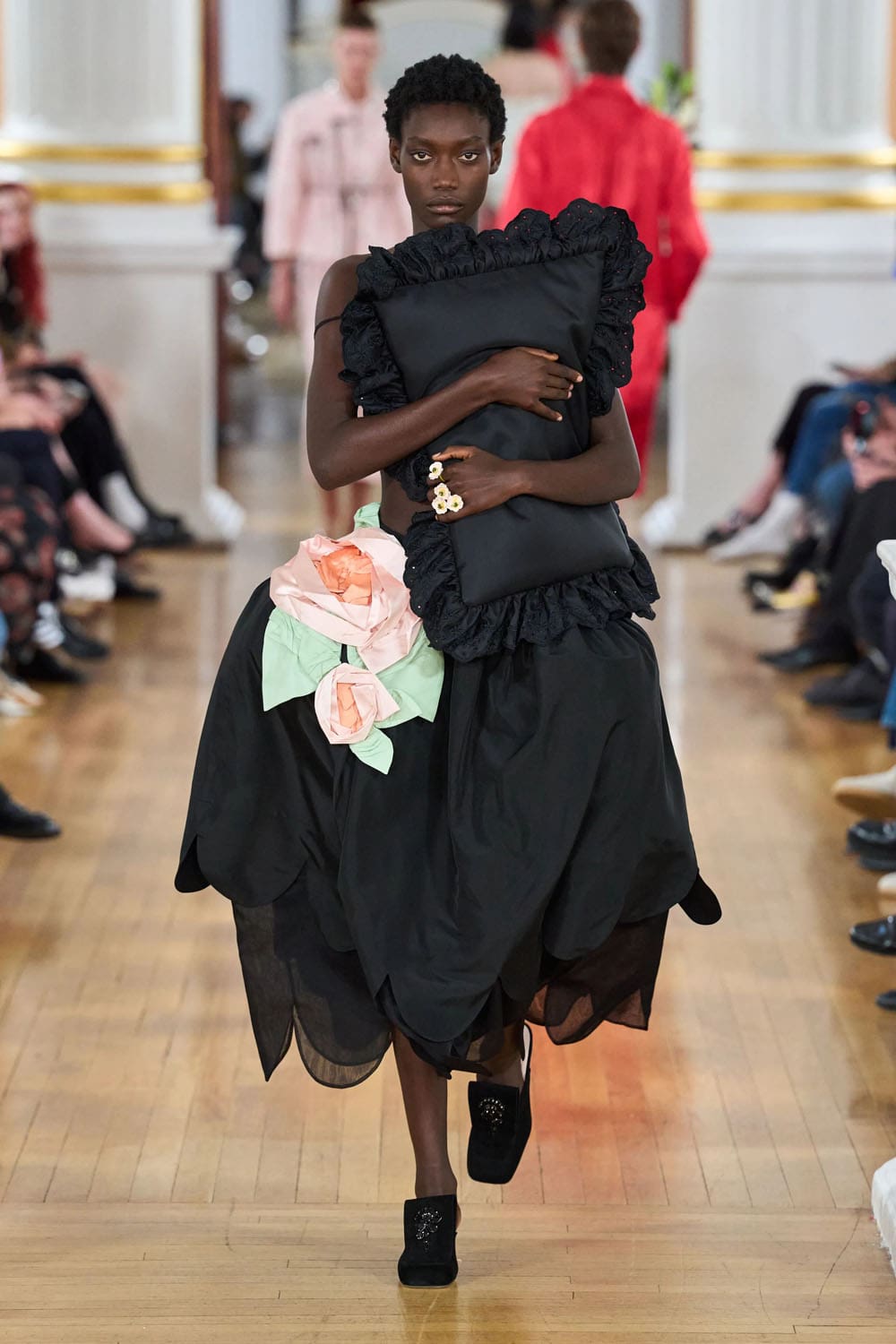 Simone Rocha Spring Summer 2026 Runway Magazine (9)