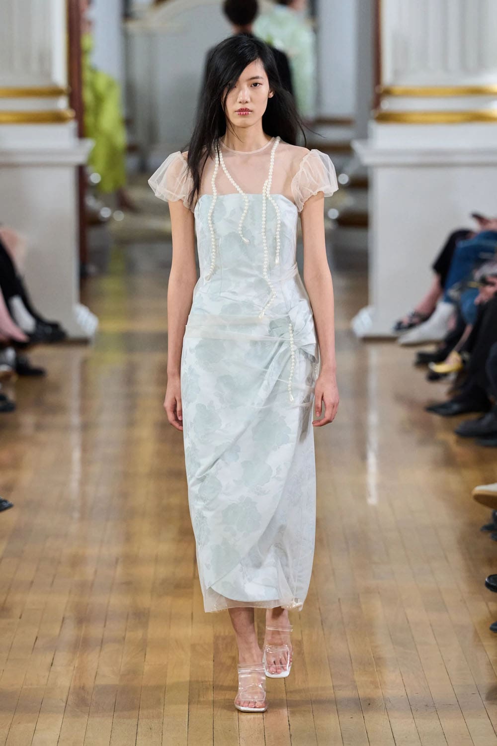Simone Rocha Spring Summer 2026 Runway Magazine (34)