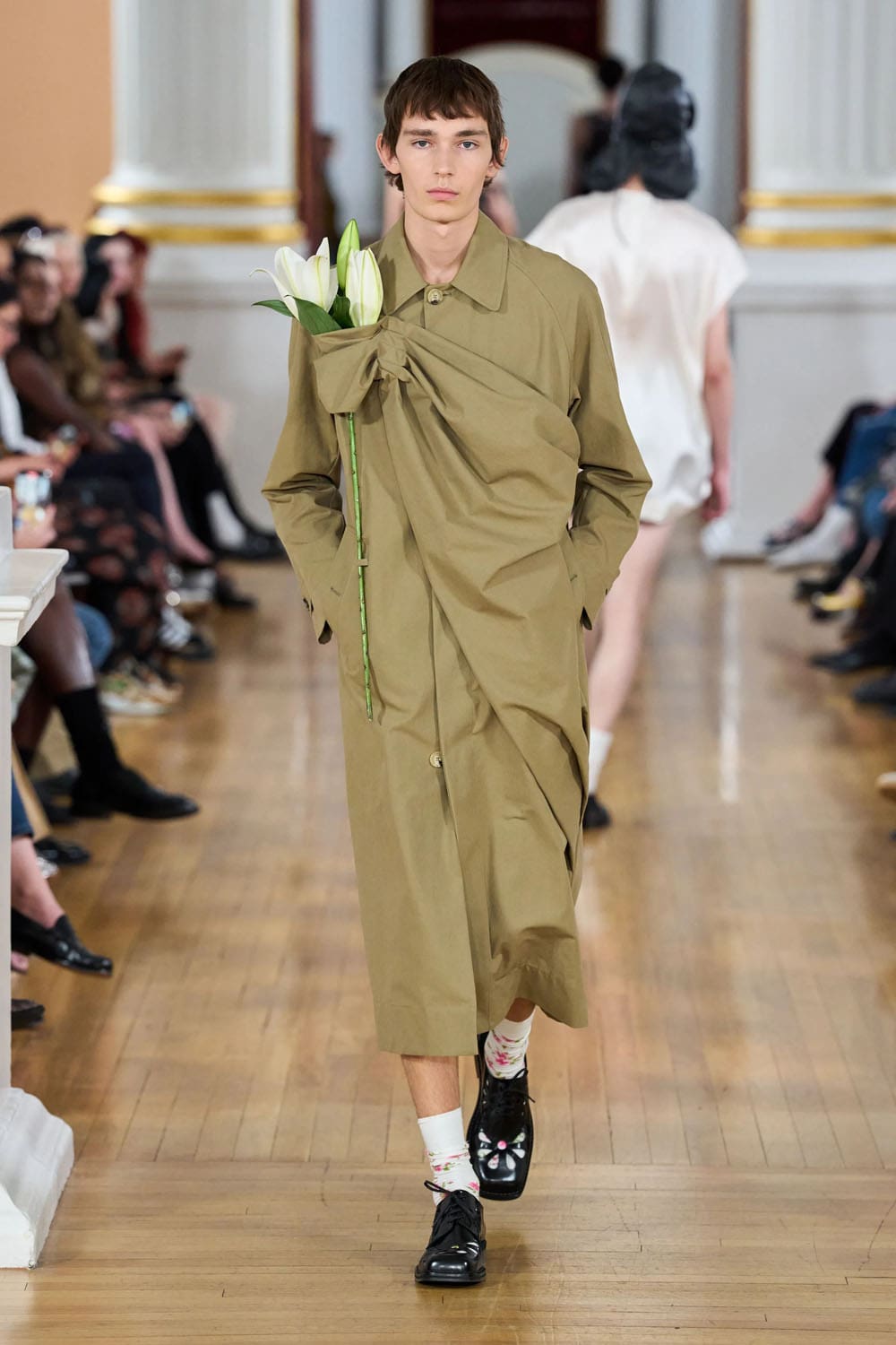 Simone Rocha Spring Summer 2026 Runway Magazine (36)