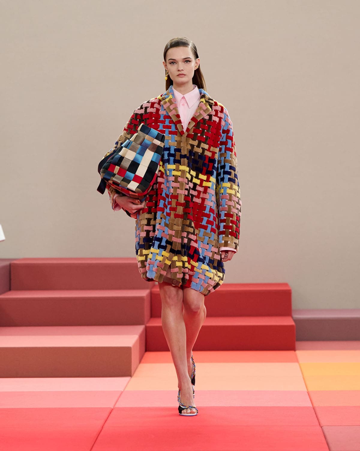 Fendi Spring Summer 2026 Runway Magazine (23)