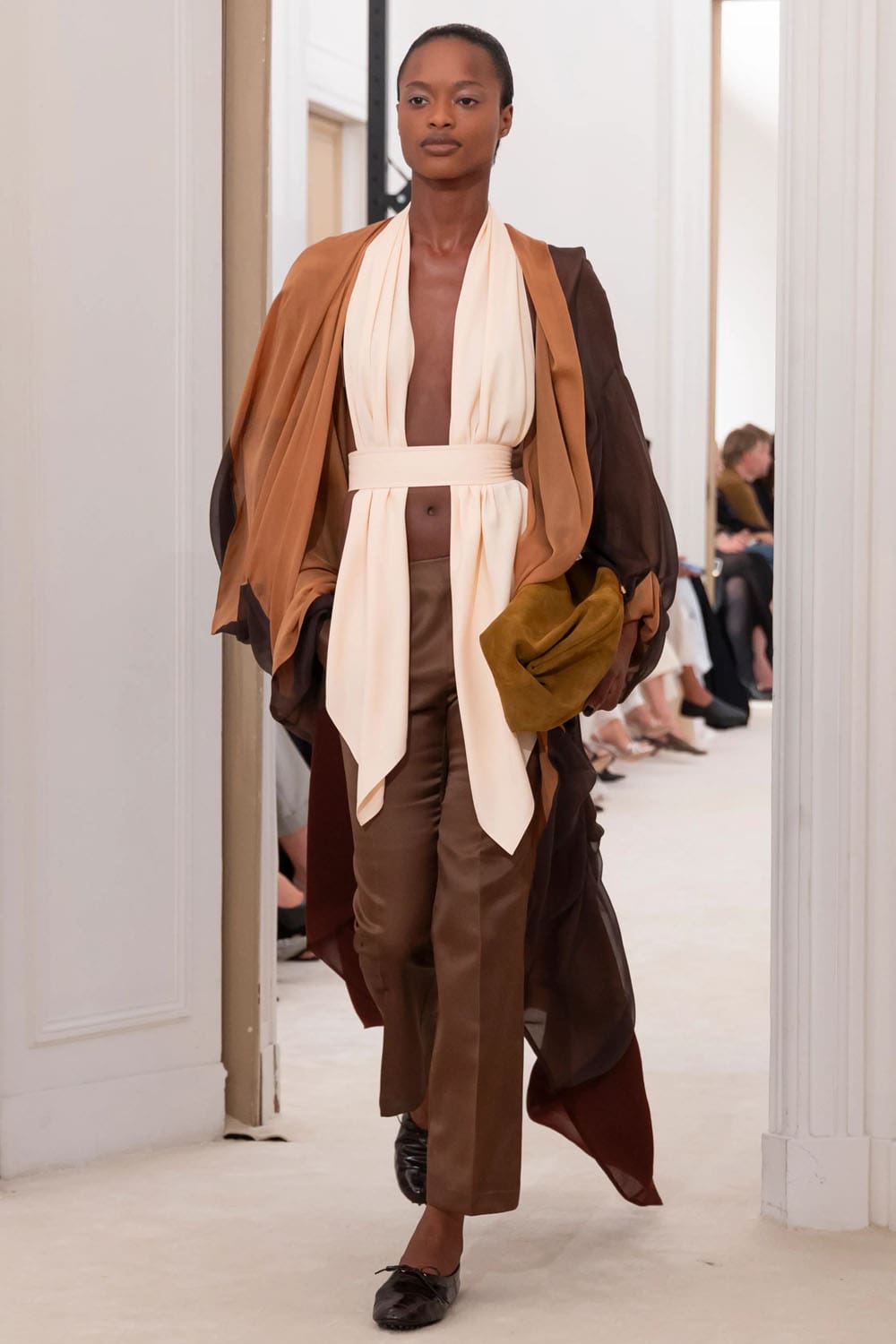 Alberta Ferretti Spring Summer 2026 Runway Magazine (30)