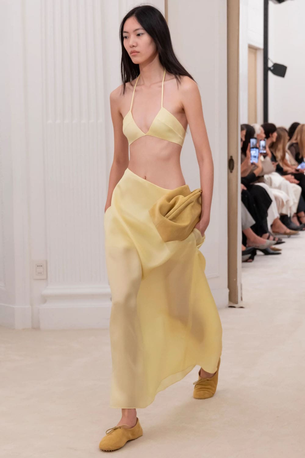 Alberta Ferretti Spring Summer 2026 Runway Magazine (33)