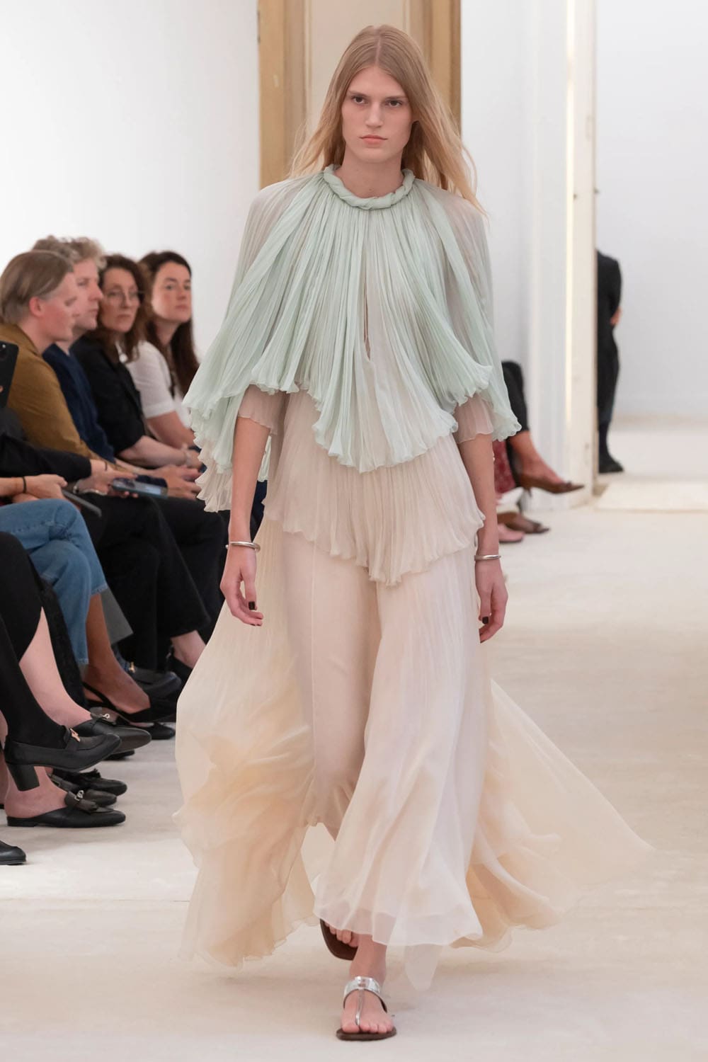 Alberta Ferretti Spring Summer 2026 Runway Magazine (34)