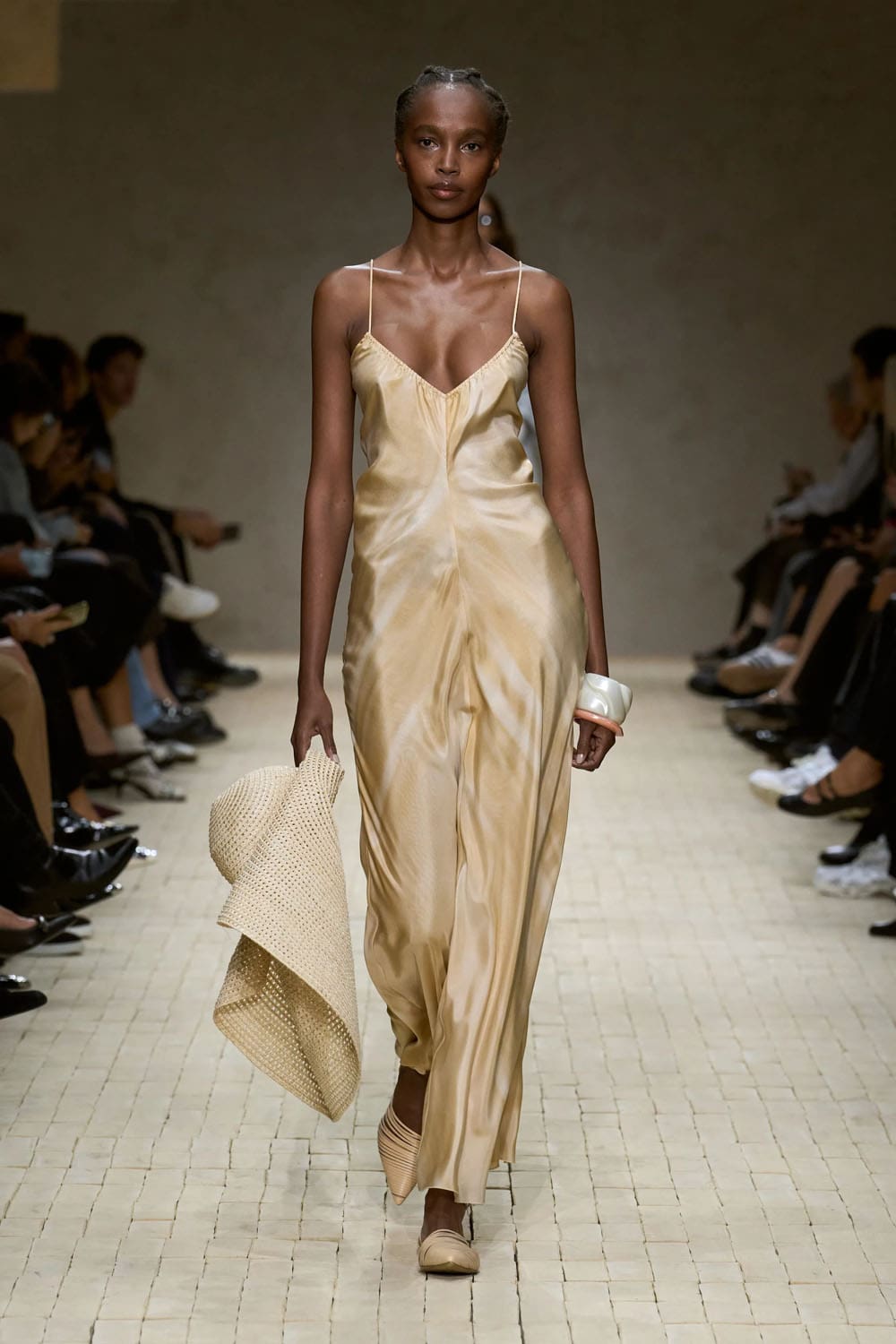 Emporio Armani Spring Summer 2026 Runway Magazine (39)