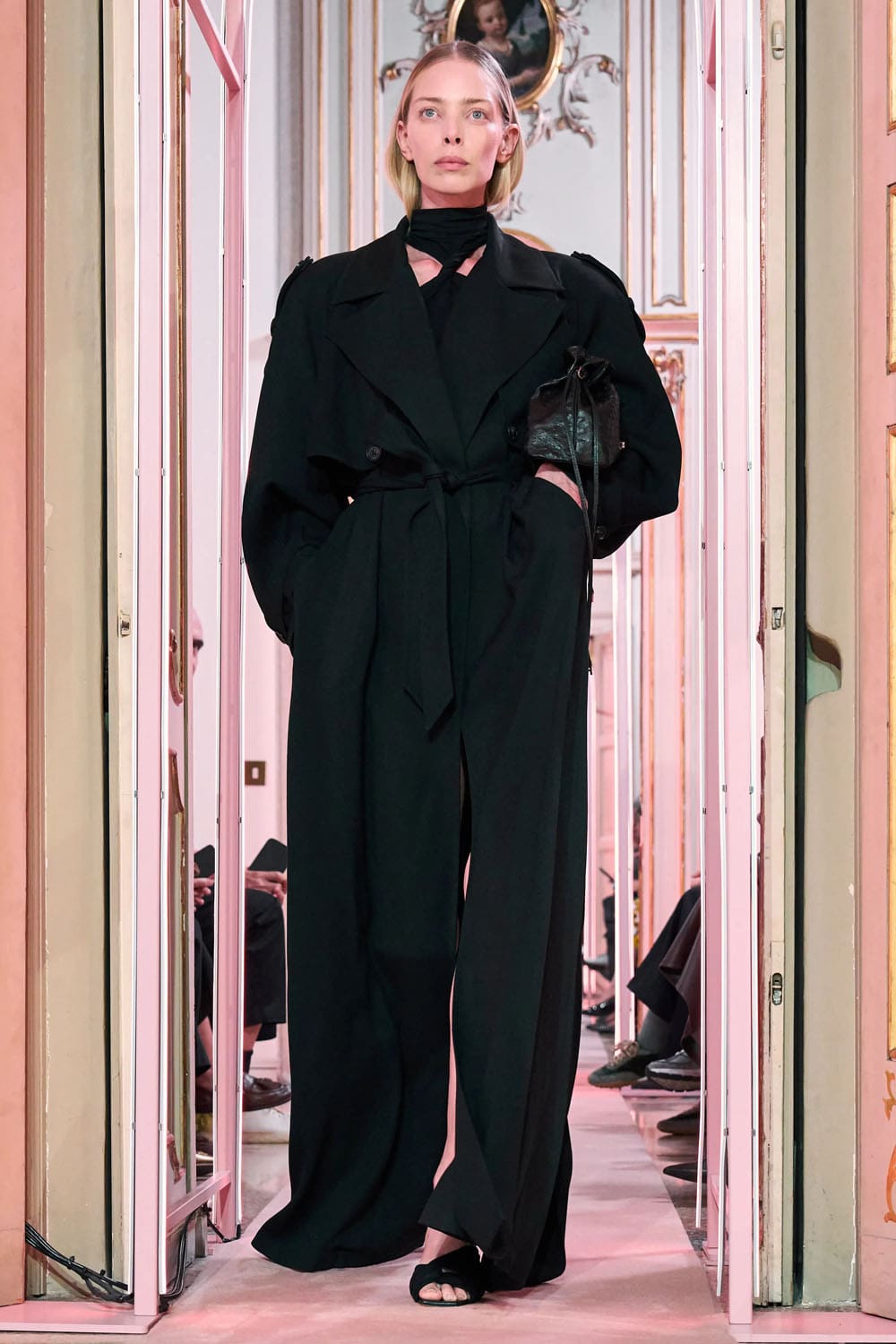 Elisabetta Franchi Spring Summer 2026 Runway Magazine (49)