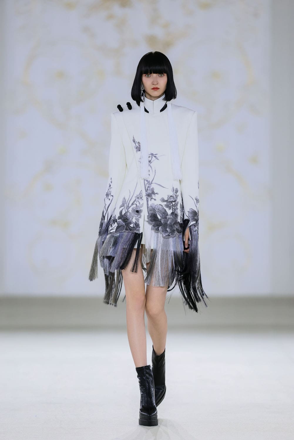 Heaven Gaia By Xiong Ying Spring Summer 2026 Runway Magazine (8)