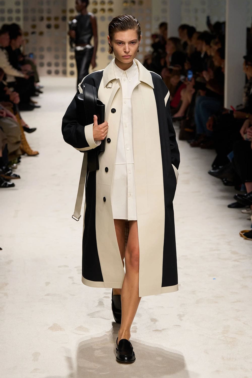 Tods Spring Summer 2026 Runway Magazine (4)