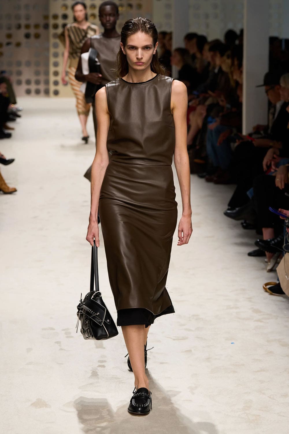 Tods Spring Summer 2026 Runway Magazine (11)