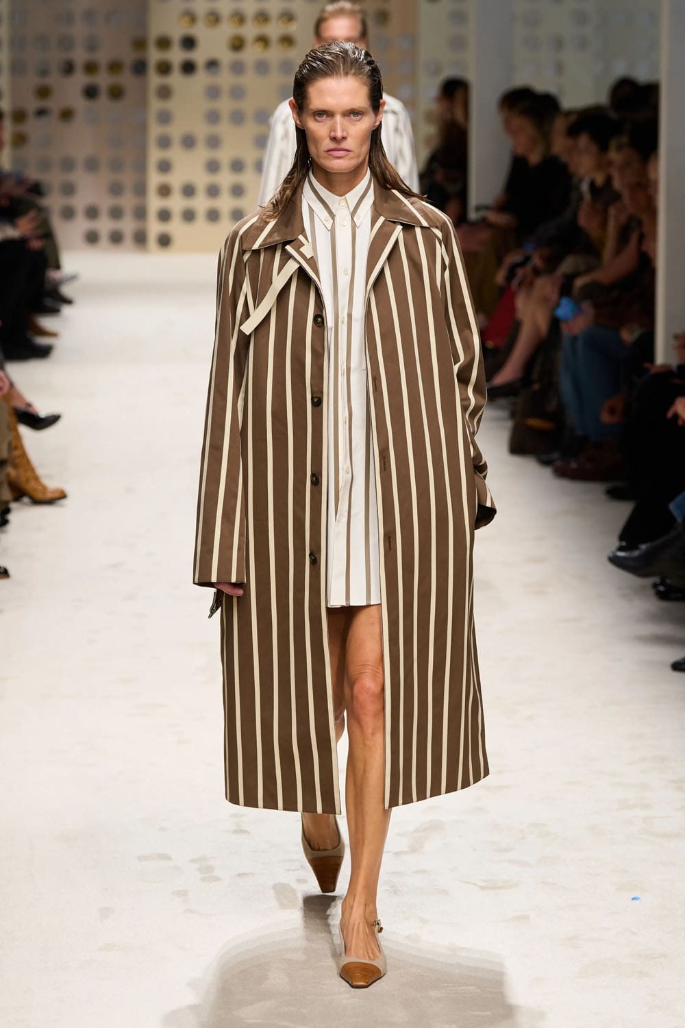 Tods Spring Summer 2026 Runway Magazine (17)