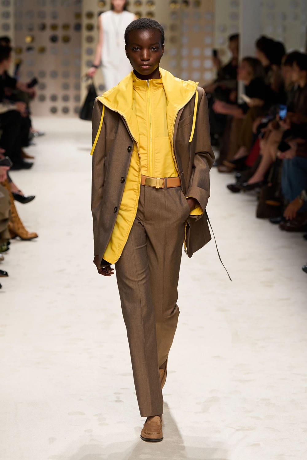 Tods Spring Summer 2026 Runway Magazine (25)