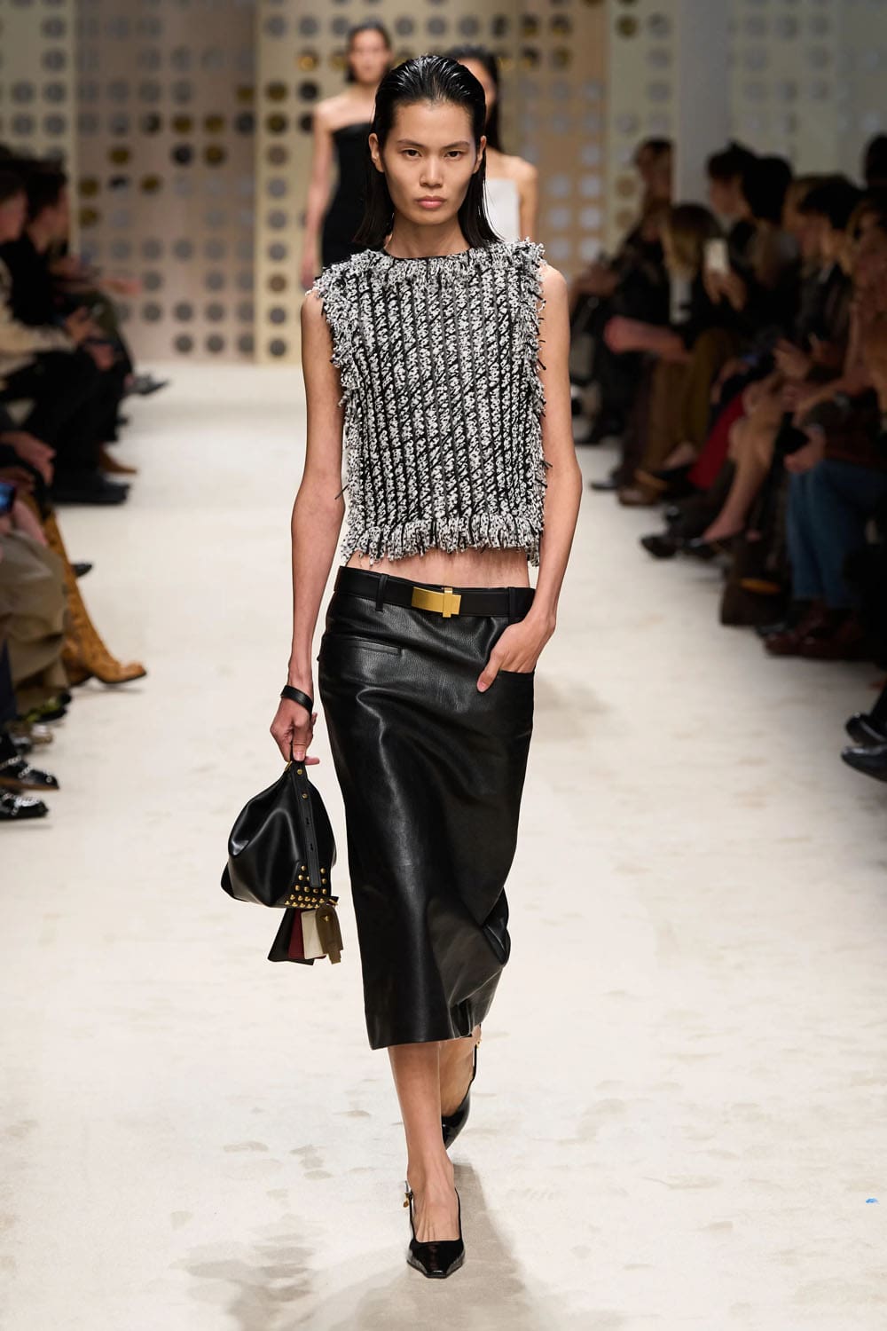 Tods Spring Summer 2026 Runway Magazine (34)