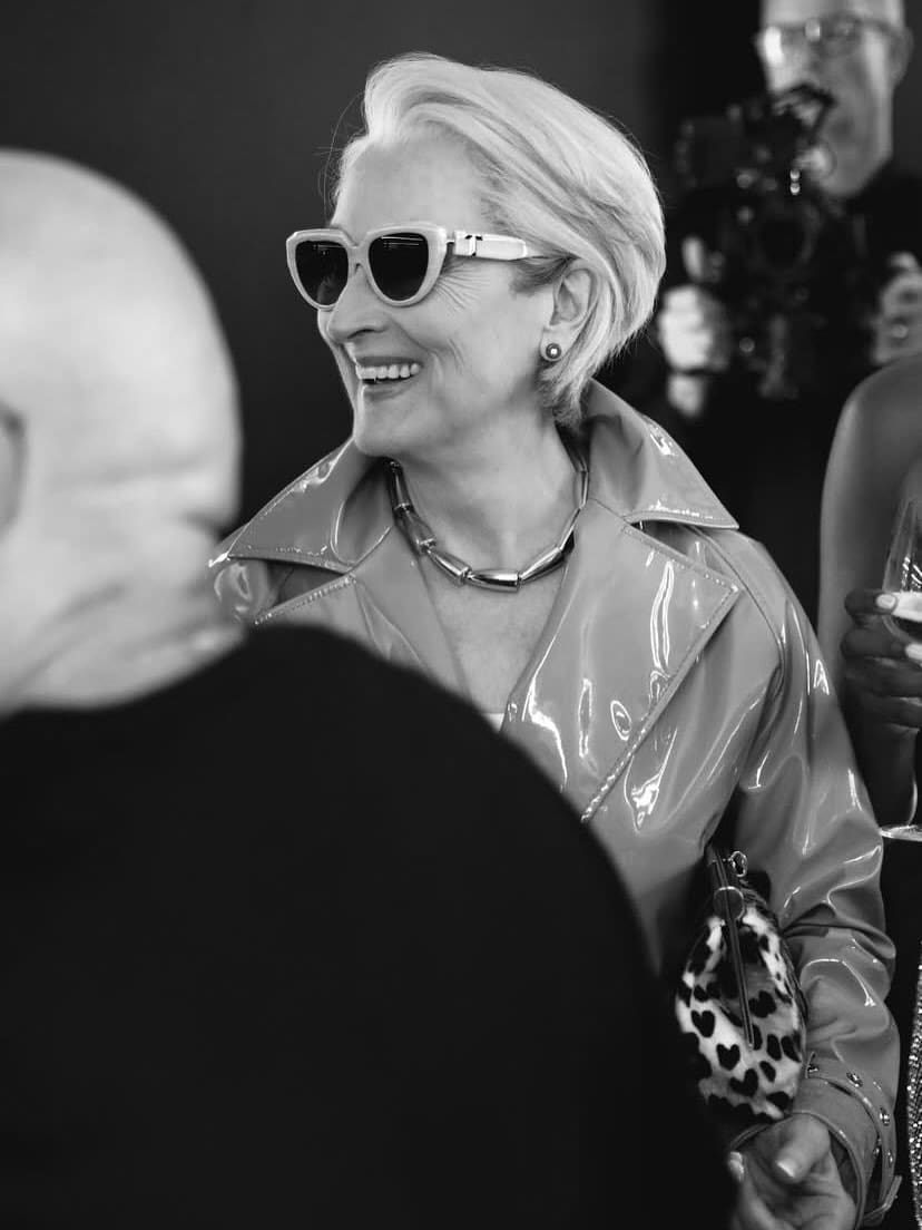 Meryl Streep and Stanley Tucci as Miranda Priestly and Nigel at Dolce&Gabbana 2026 show (1)