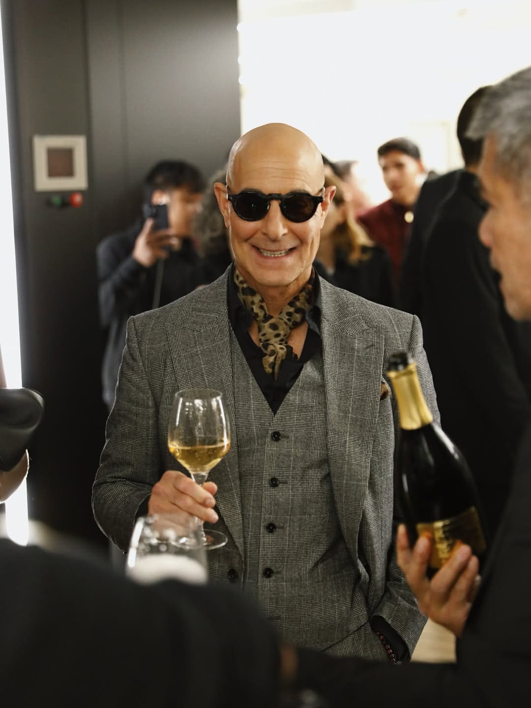 Meryl Streep and Stanley Tucci as Miranda Priestly and Nigel at Dolce&Gabbana 2026 show (13)