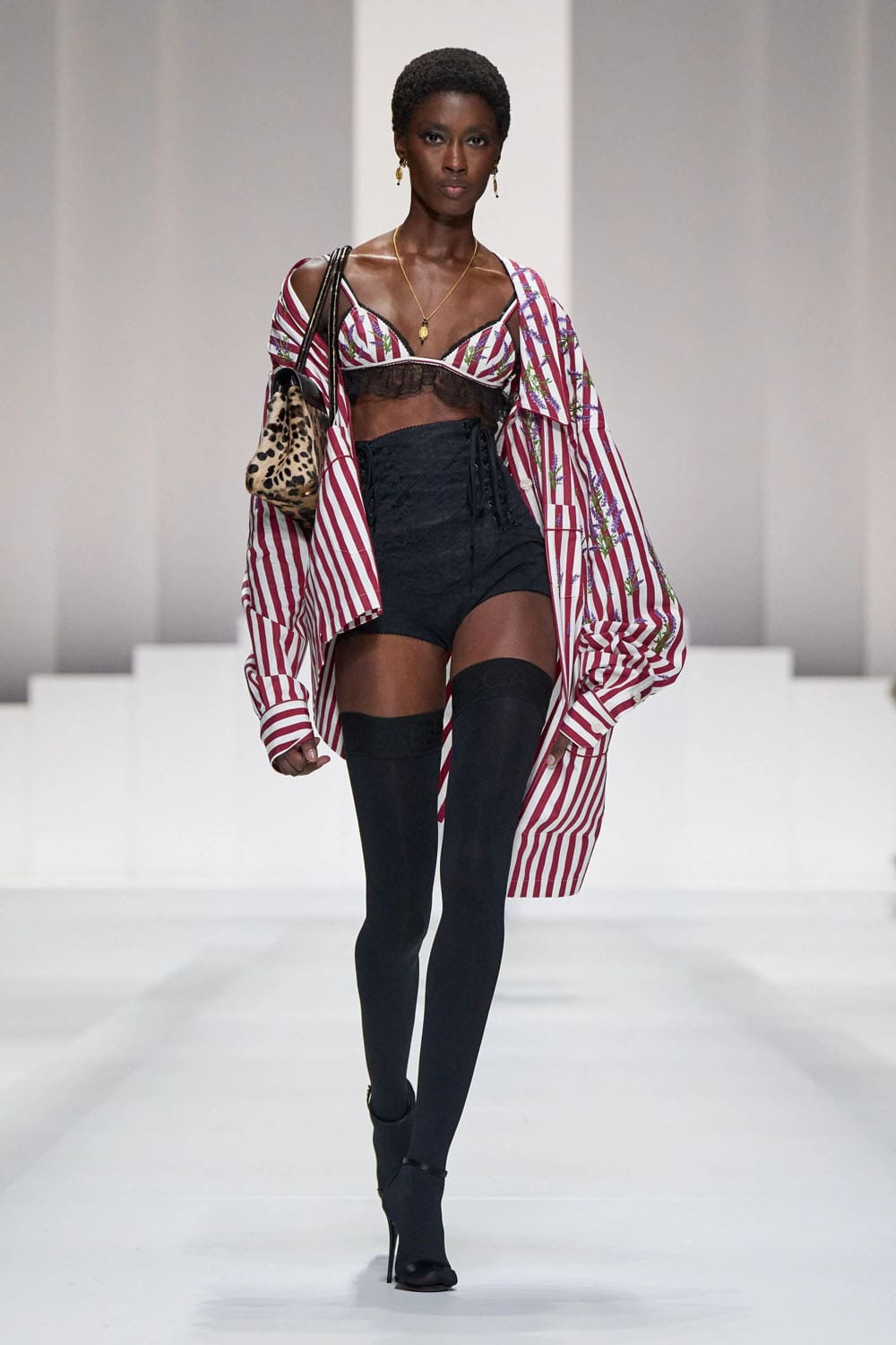 Dolce Gabbana Spring Summer 2026 Runway Magazine (28)