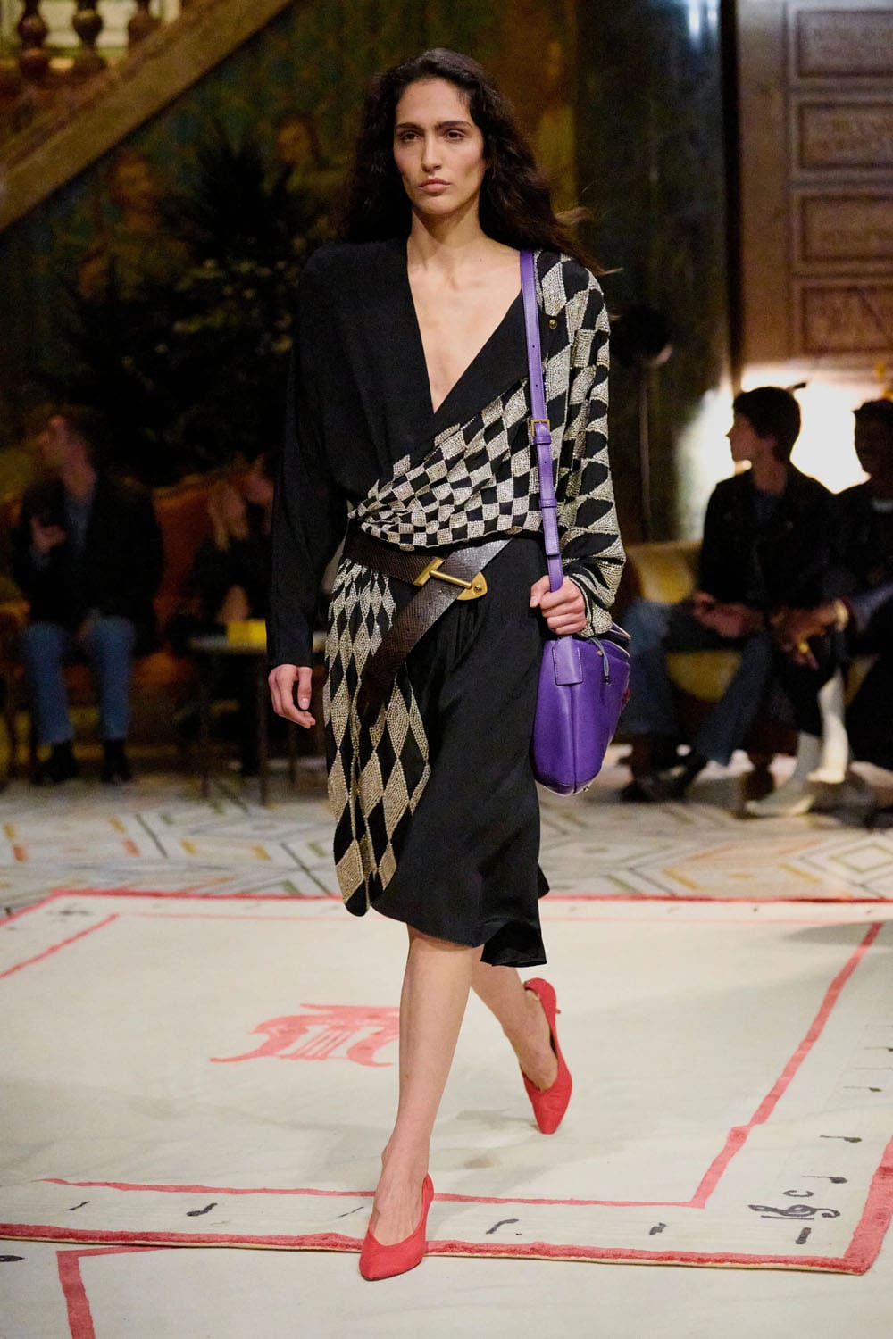 Versace Spring Summer 2026 Runway Magazine (28)
