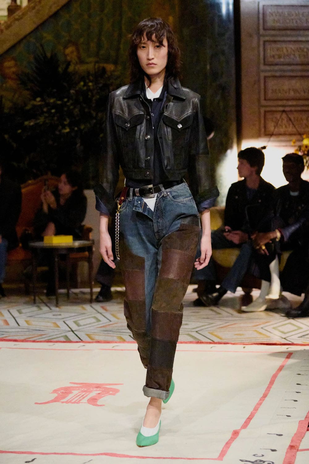Versace Spring Summer 2026 Runway Magazine (31)