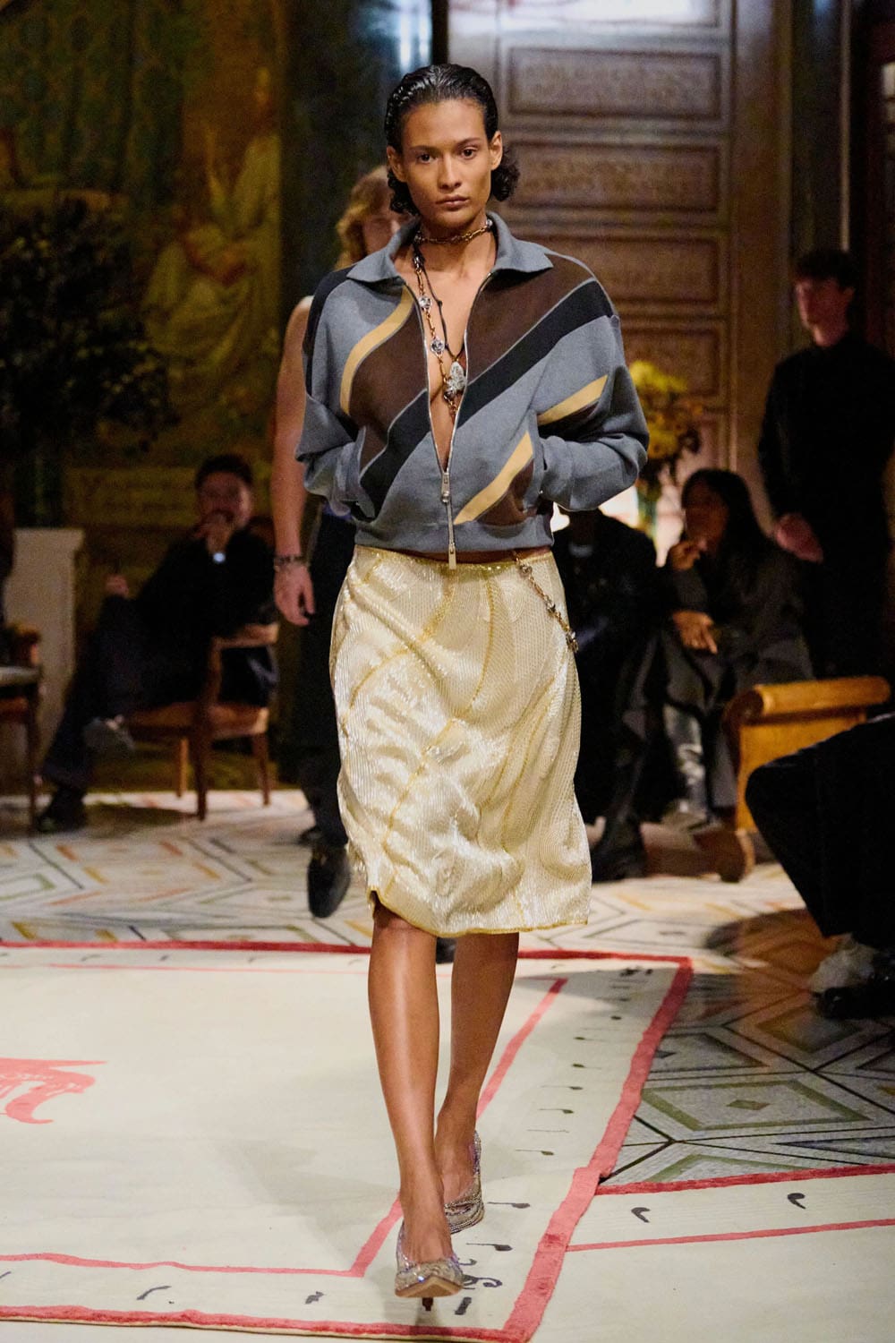 Versace Spring Summer 2026 Runway Magazine (52)