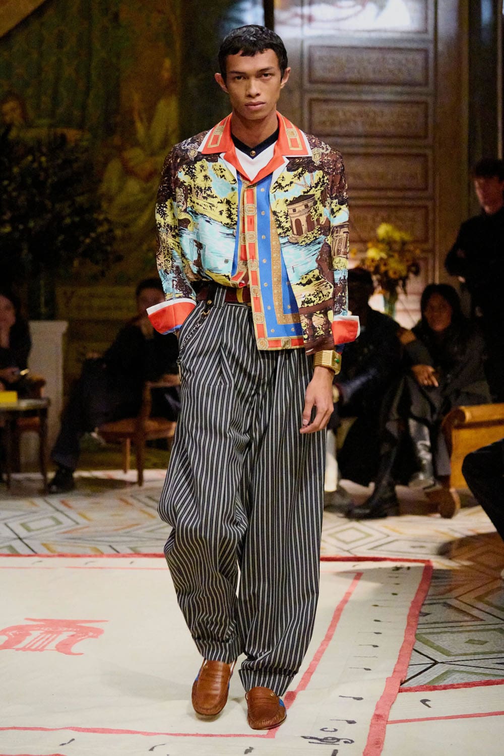 Versace Spring Summer 2026 Runway Magazine (68)