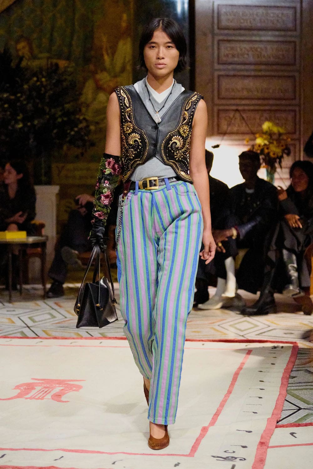 Versace Spring Summer 2026 Runway Magazine (70)