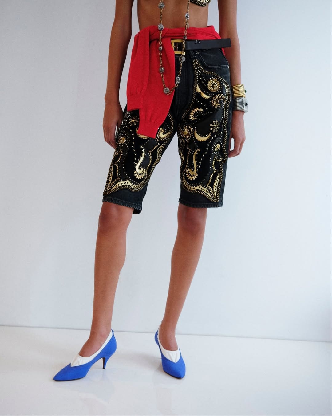 Versace Spring Summer 2026 Milan Details Runway Magazine (6)