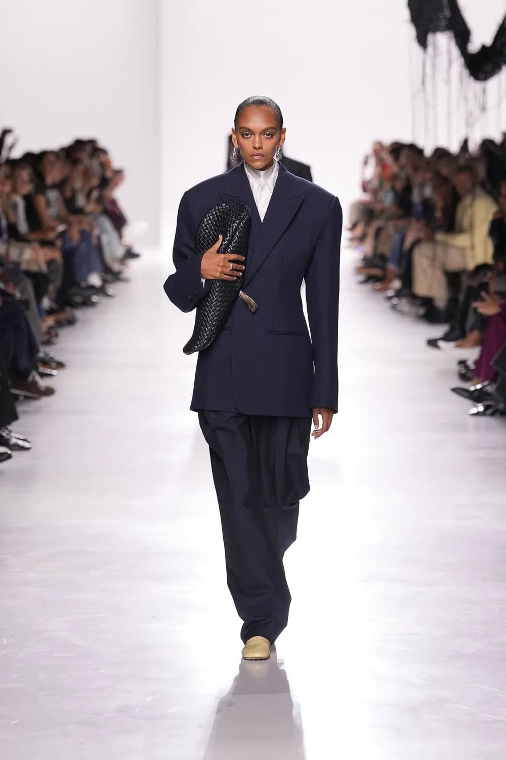 Bottega Veneta Spring Summer 2026 Runway Magazine (11)