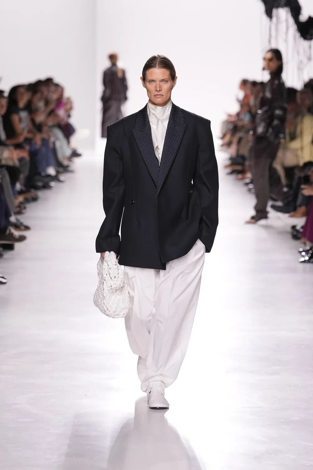 Bottega Veneta Spring Summer 2026 Runway Magazine (12)