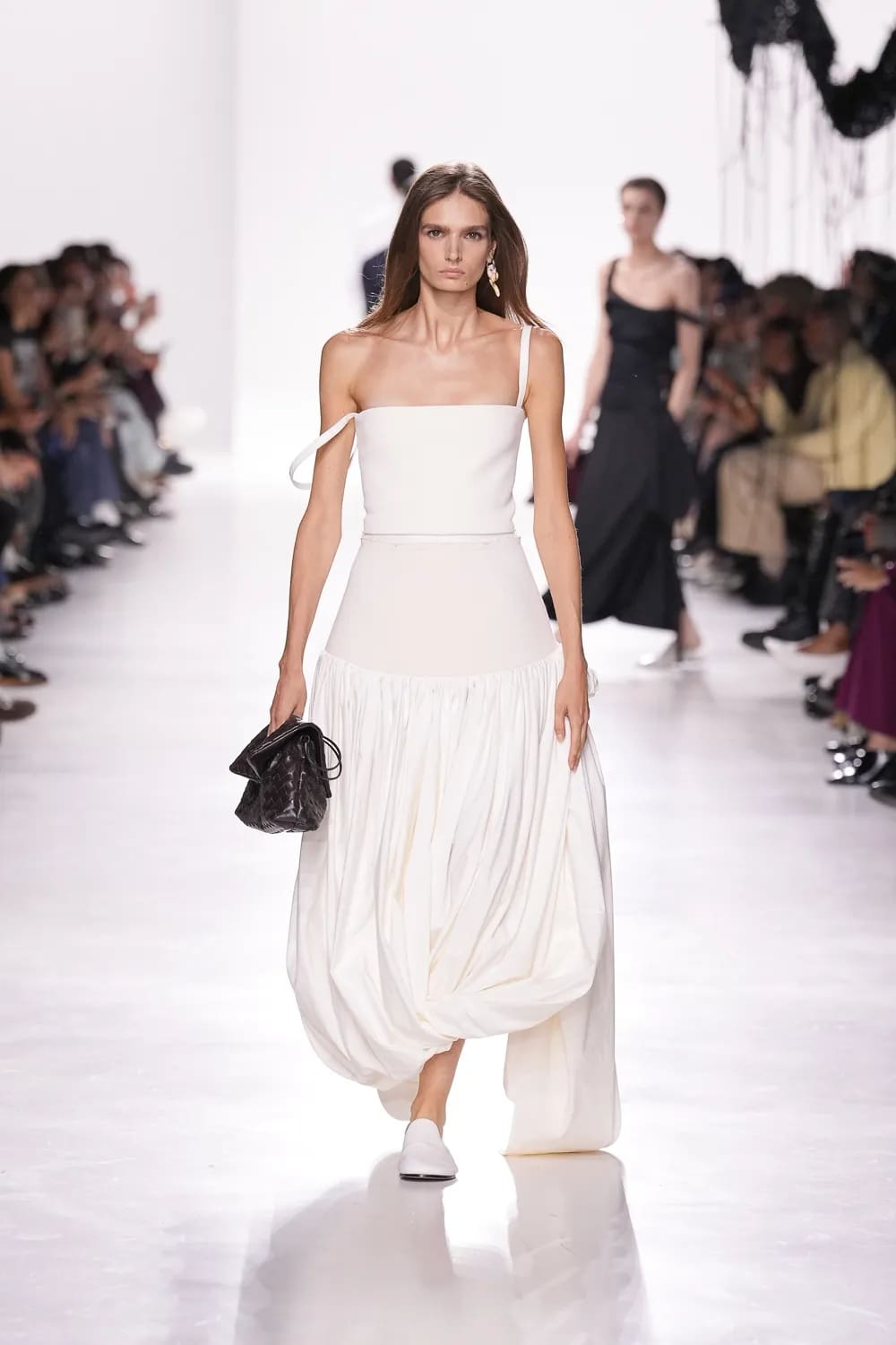 Bottega Veneta Spring Summer 2026 Runway Magazine (16)