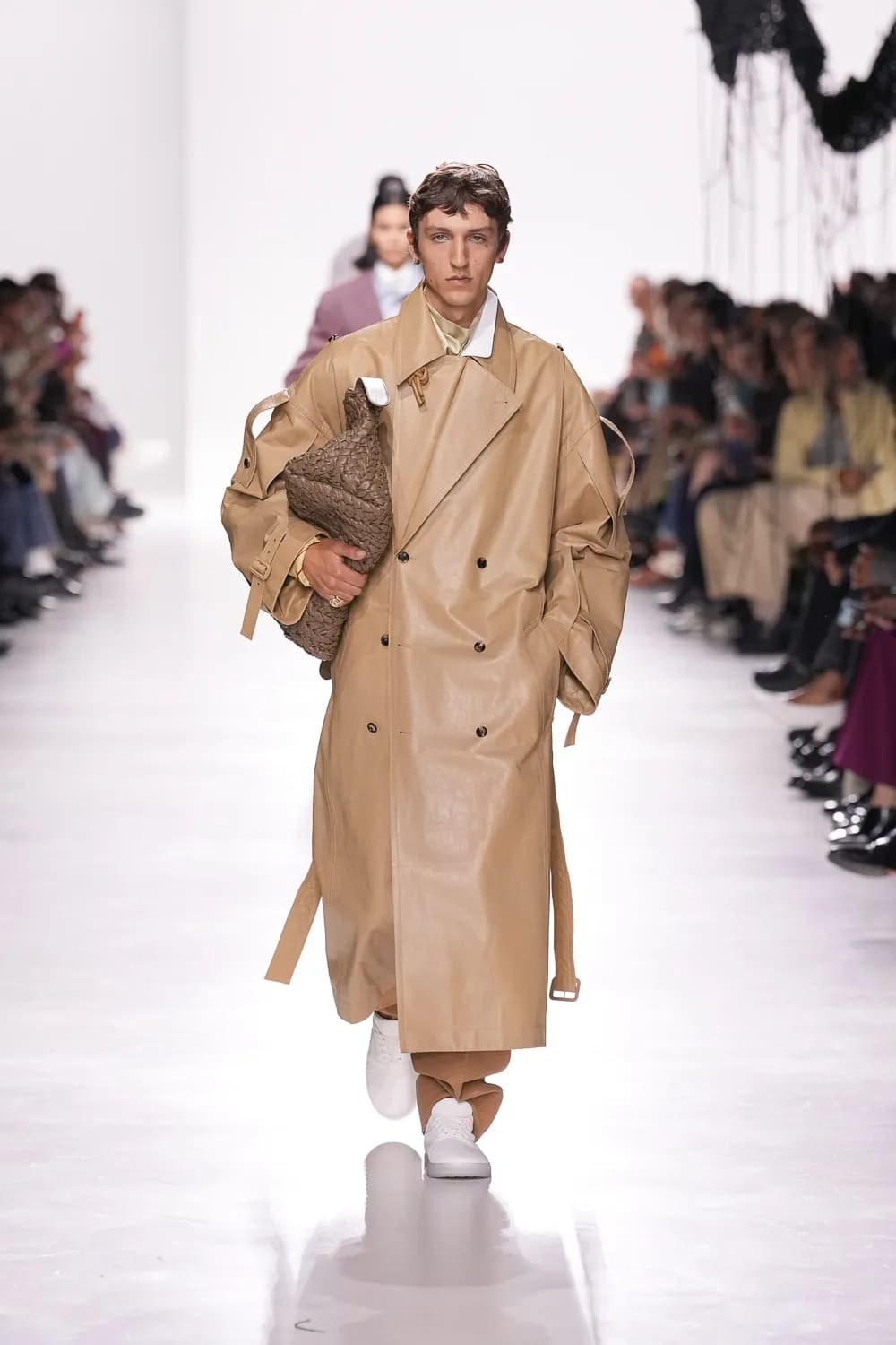 Bottega Veneta Spring Summer 2026 Runway Magazine (46)