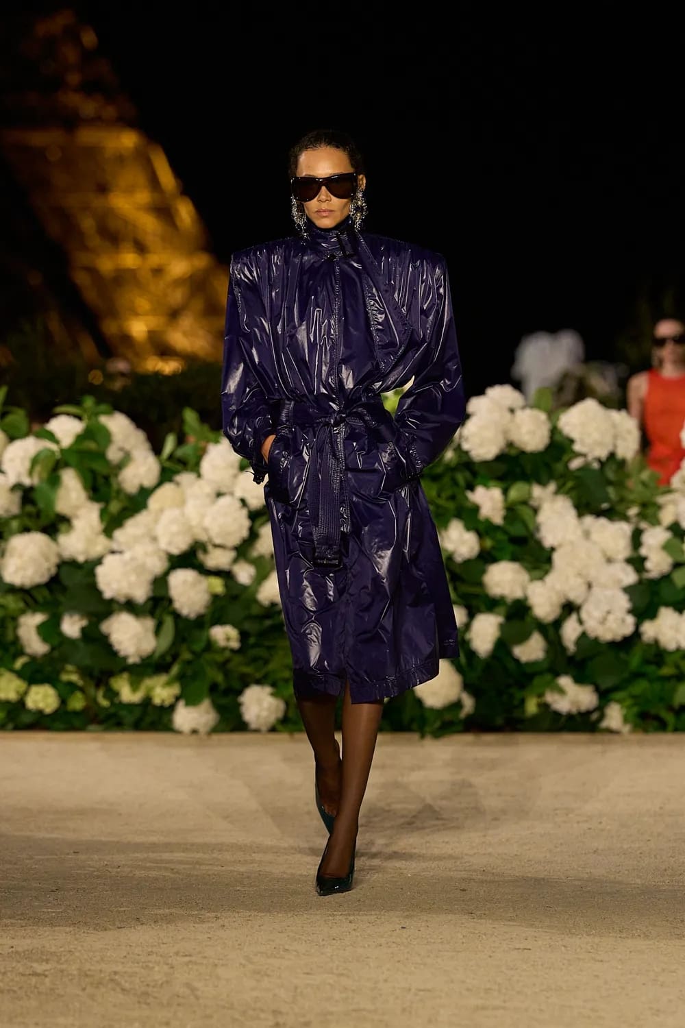 Saint Laurent Spring Summer 2026 Runway Magazine (16)