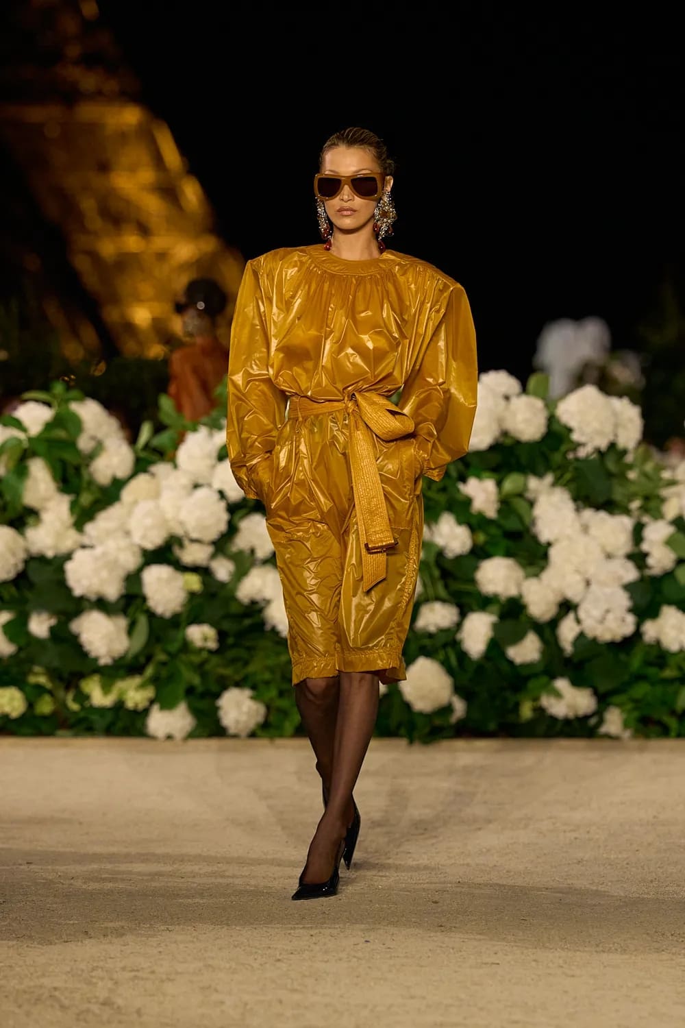 Saint Laurent Spring Summer 2026 Runway Magazine (31)