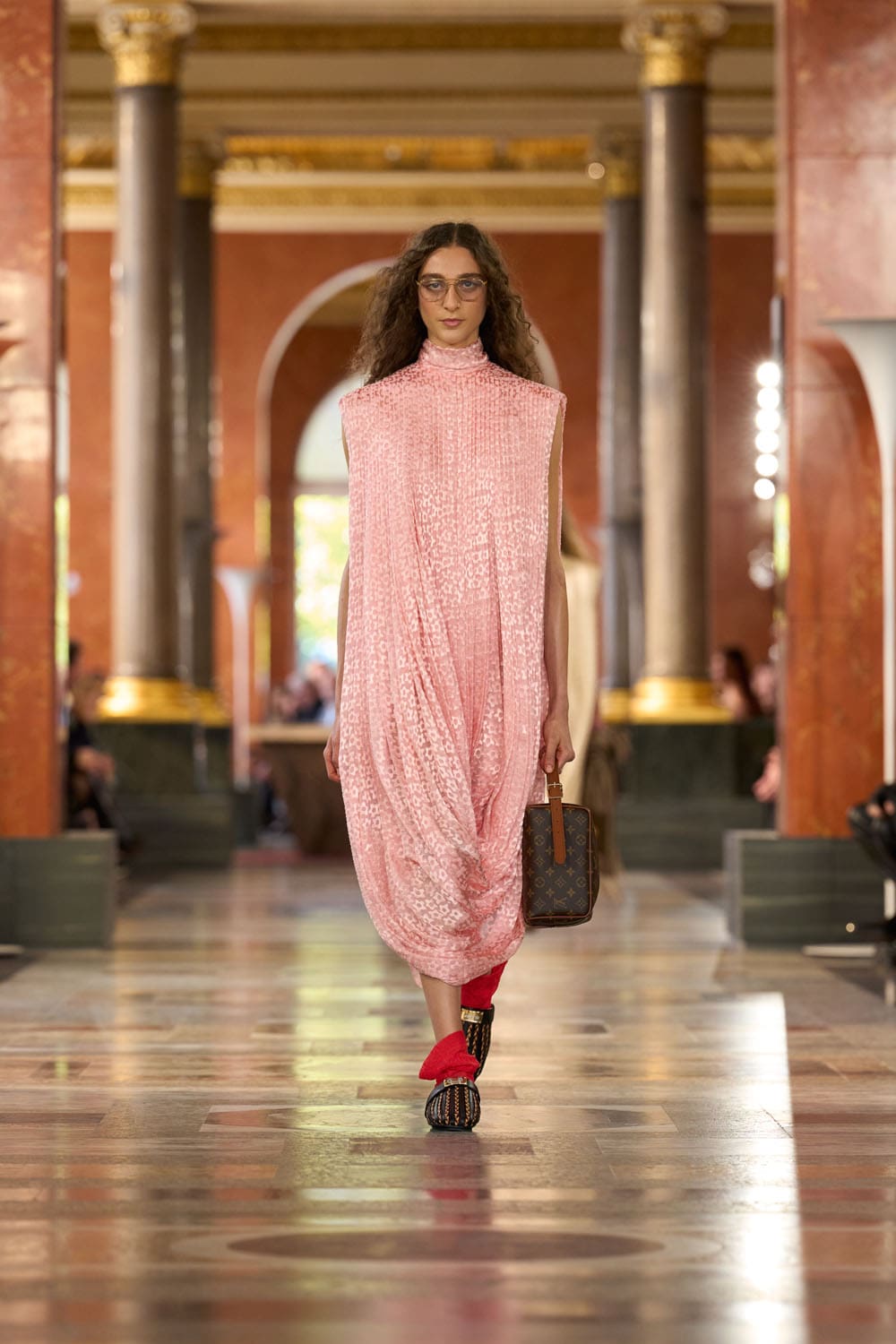 Louis Vuitton Spring Summer 2026 Runway Magazine (2)