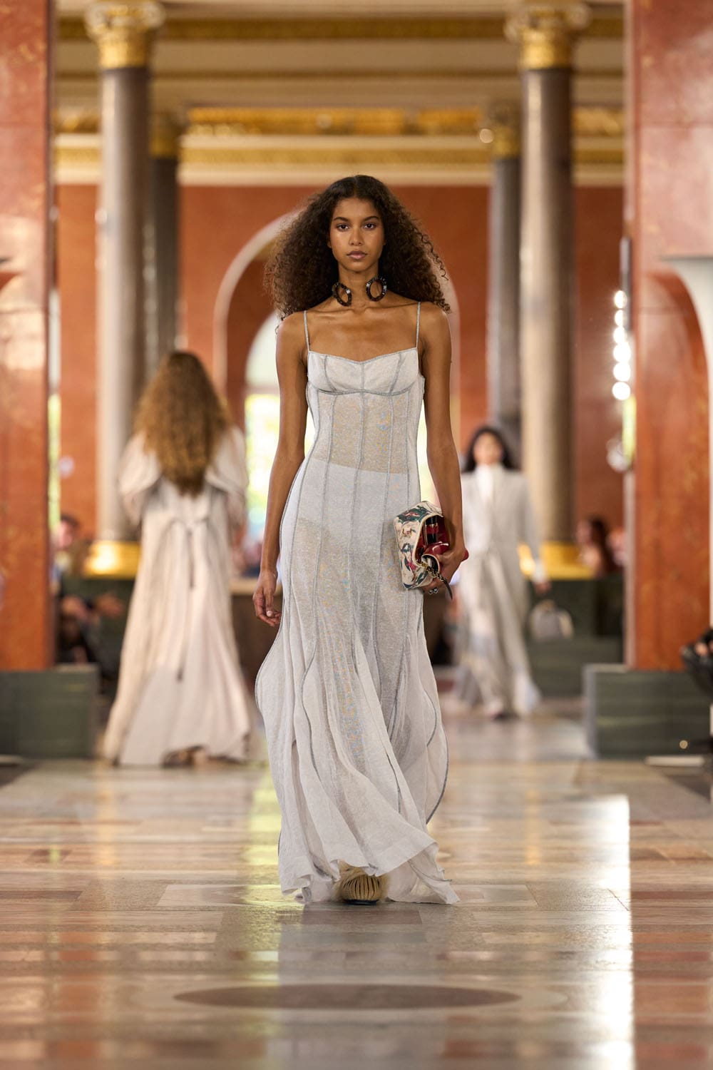 Louis Vuitton Spring Summer 2026 Runway Magazine (4)