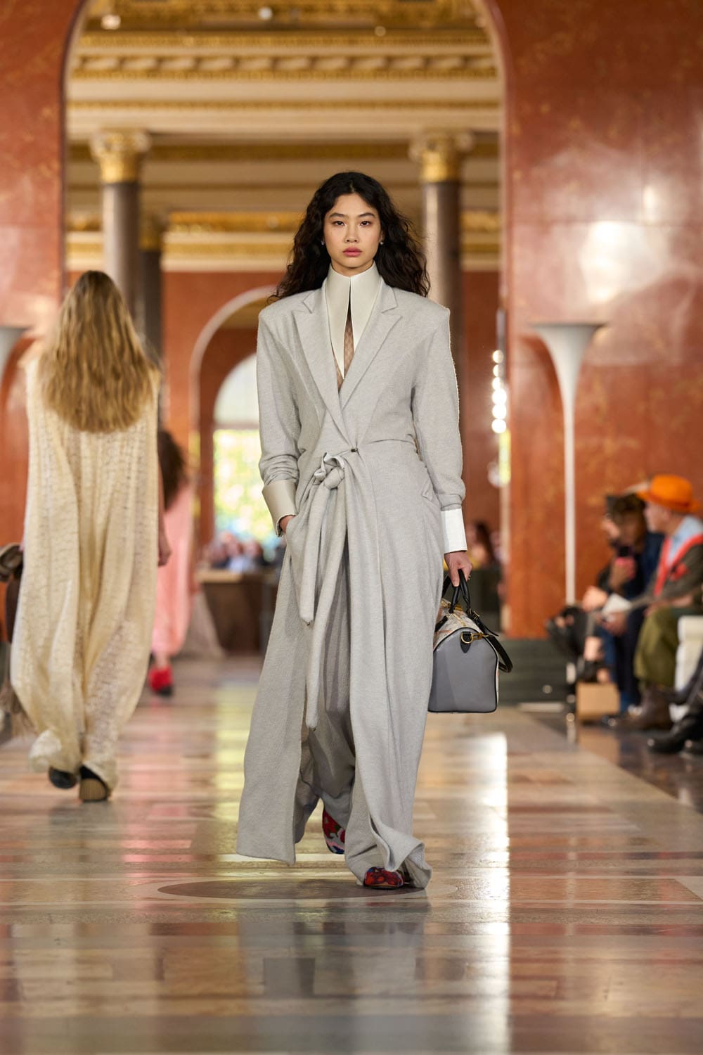 Louis Vuitton Spring Summer 2026 Runway Magazine (5)