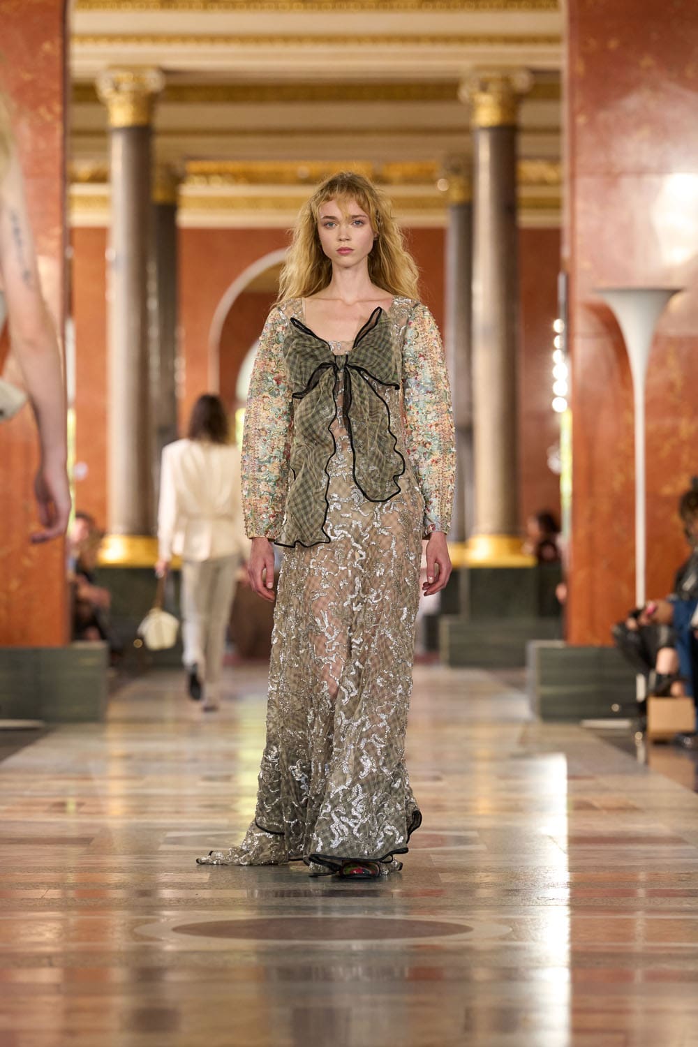 Louis Vuitton Spring Summer 2026 Runway Magazine (8)