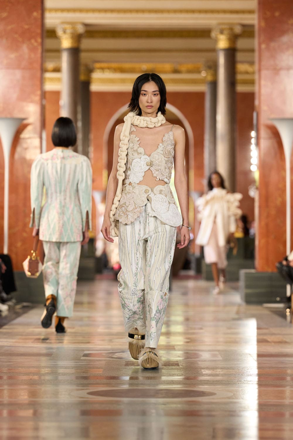 Louis Vuitton Spring Summer 2026 Runway Magazine (23)