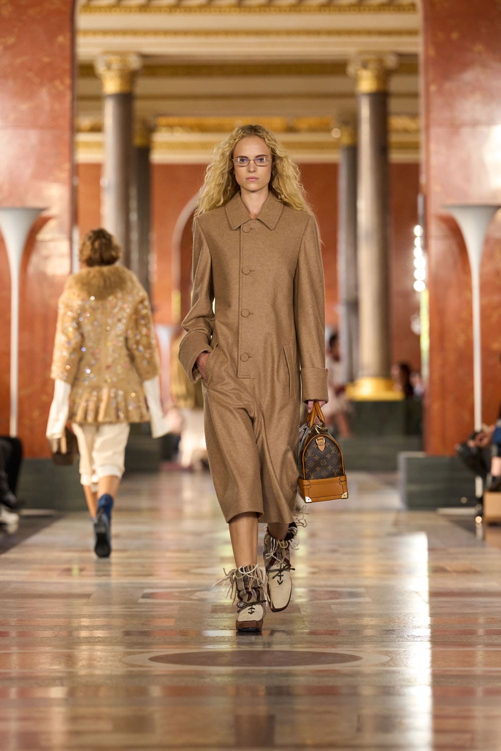 Louis Vuitton Spring Summer 2026 Runway Magazine (28)