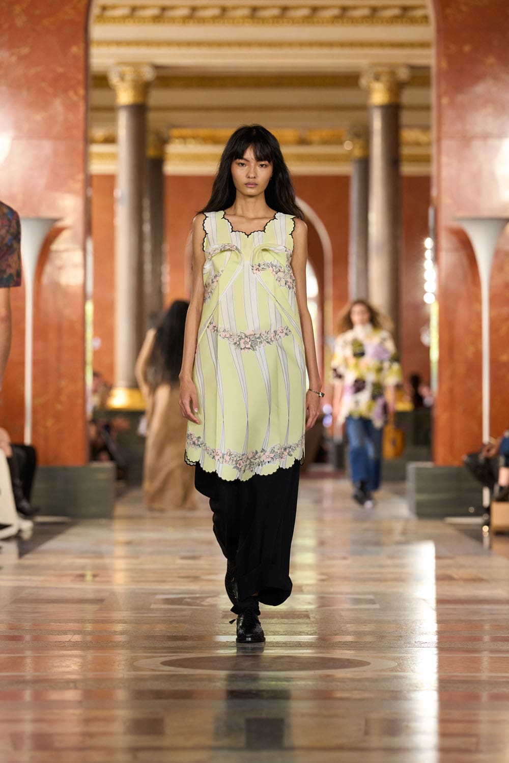 Louis Vuitton Spring Summer 2026 Runway Magazine (31)