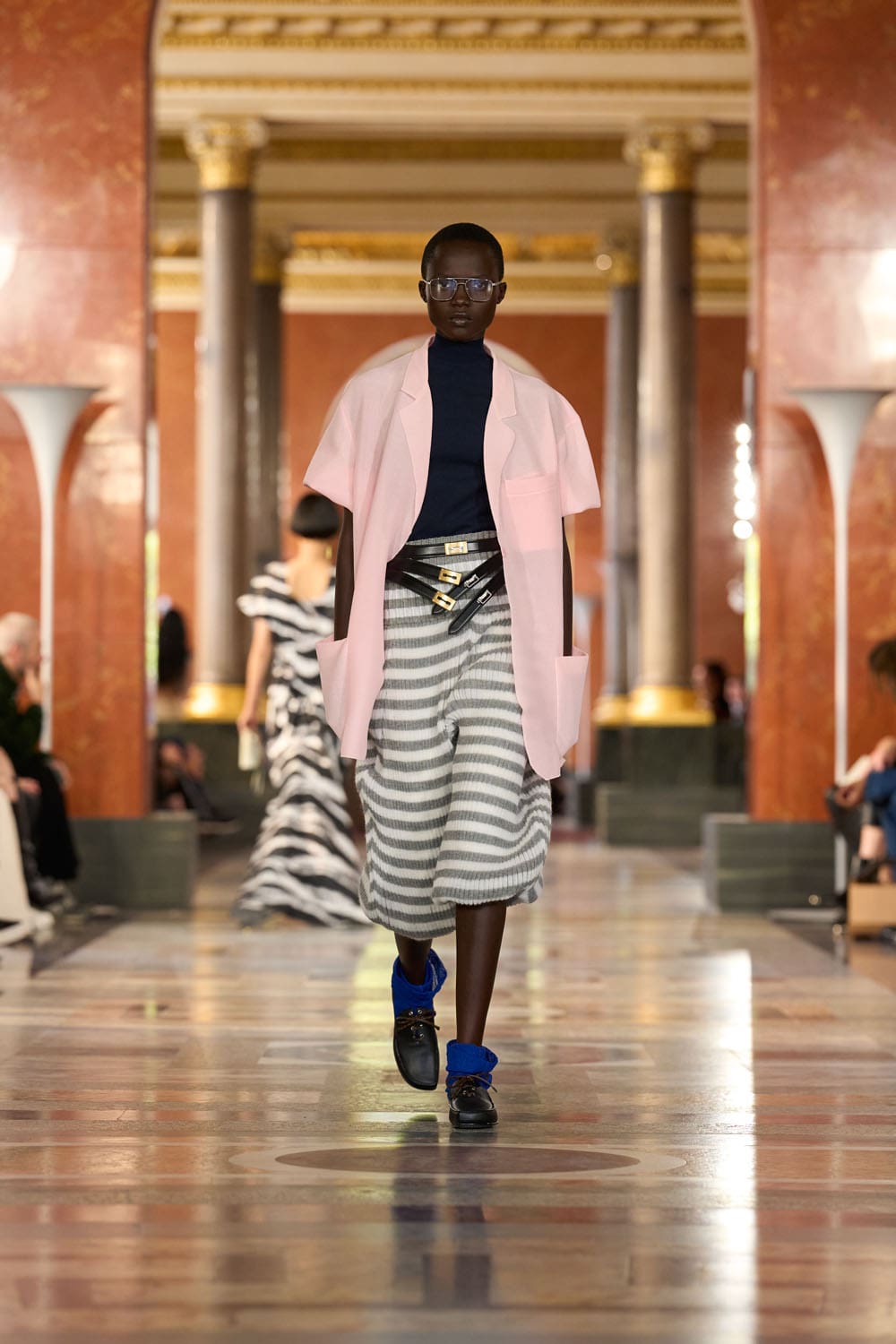 Louis Vuitton Spring Summer 2026 Runway Magazine (39)